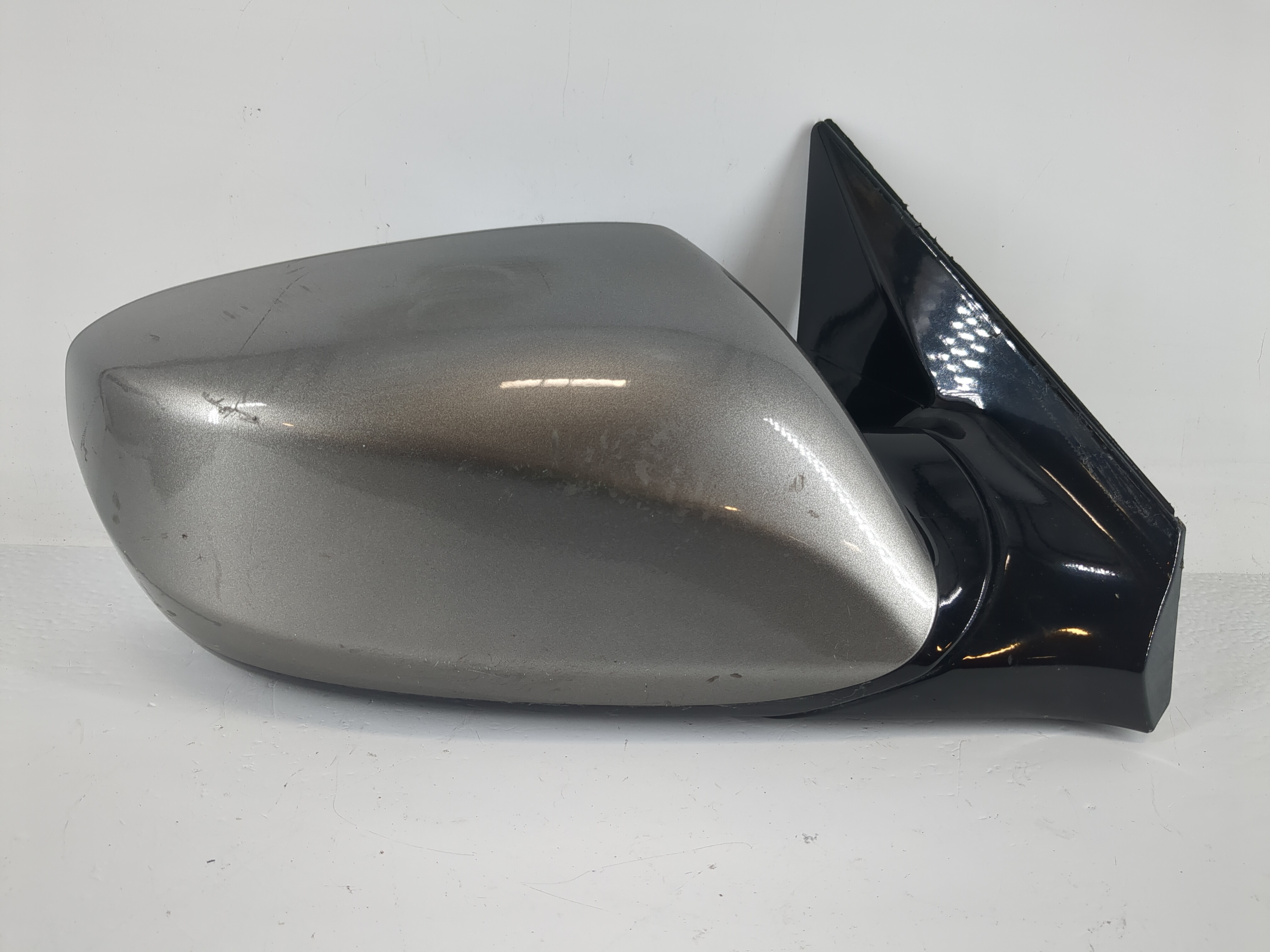 Picture of 2017-2018 Hyundai Santa Fe Driver Left Side View Power Door Mirror 1149333