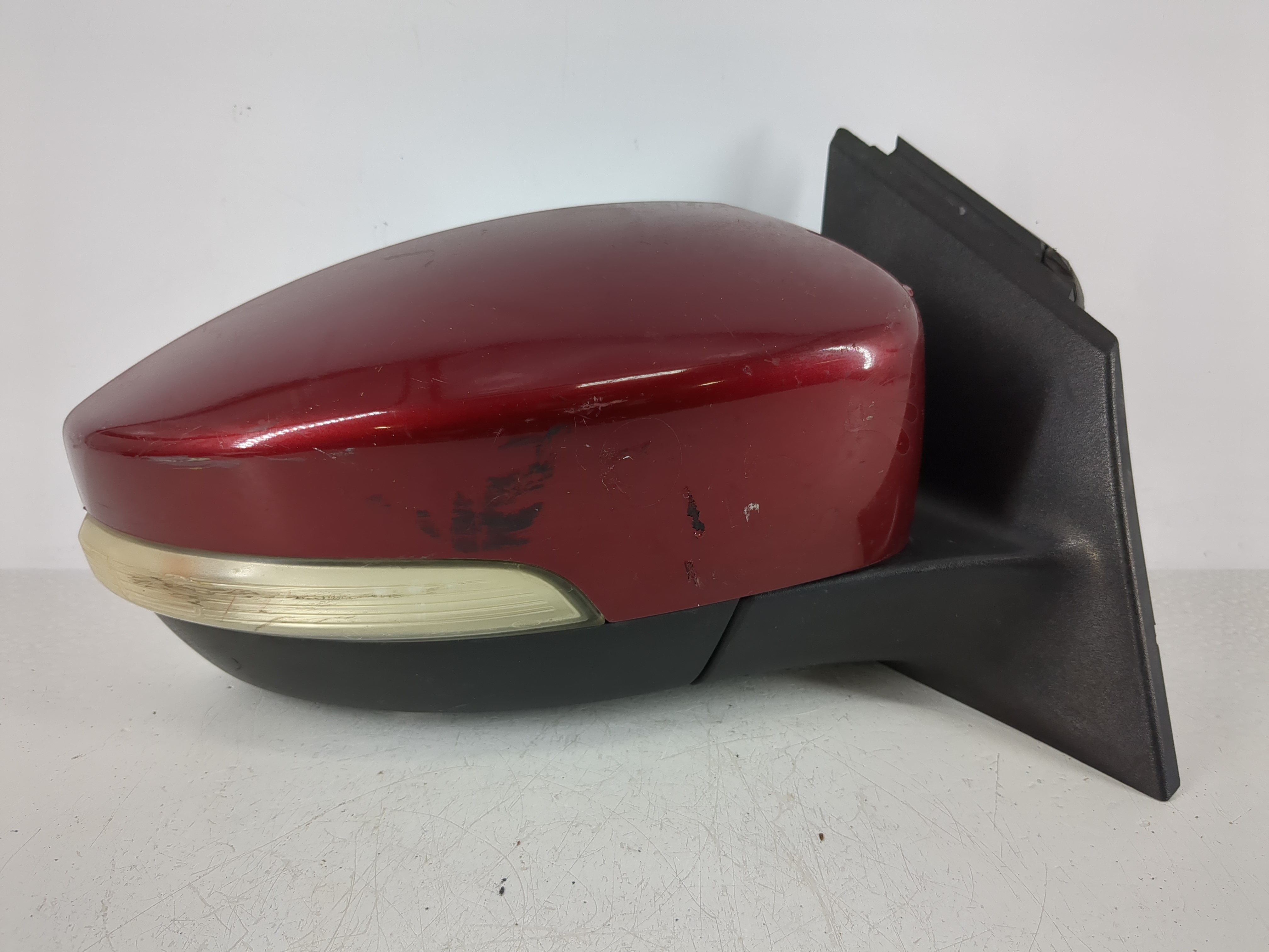 2012-2014 Ford Focus Passenger Right Side View Power Door Mirror Red 1149354 - Oemusedautoparts1.com