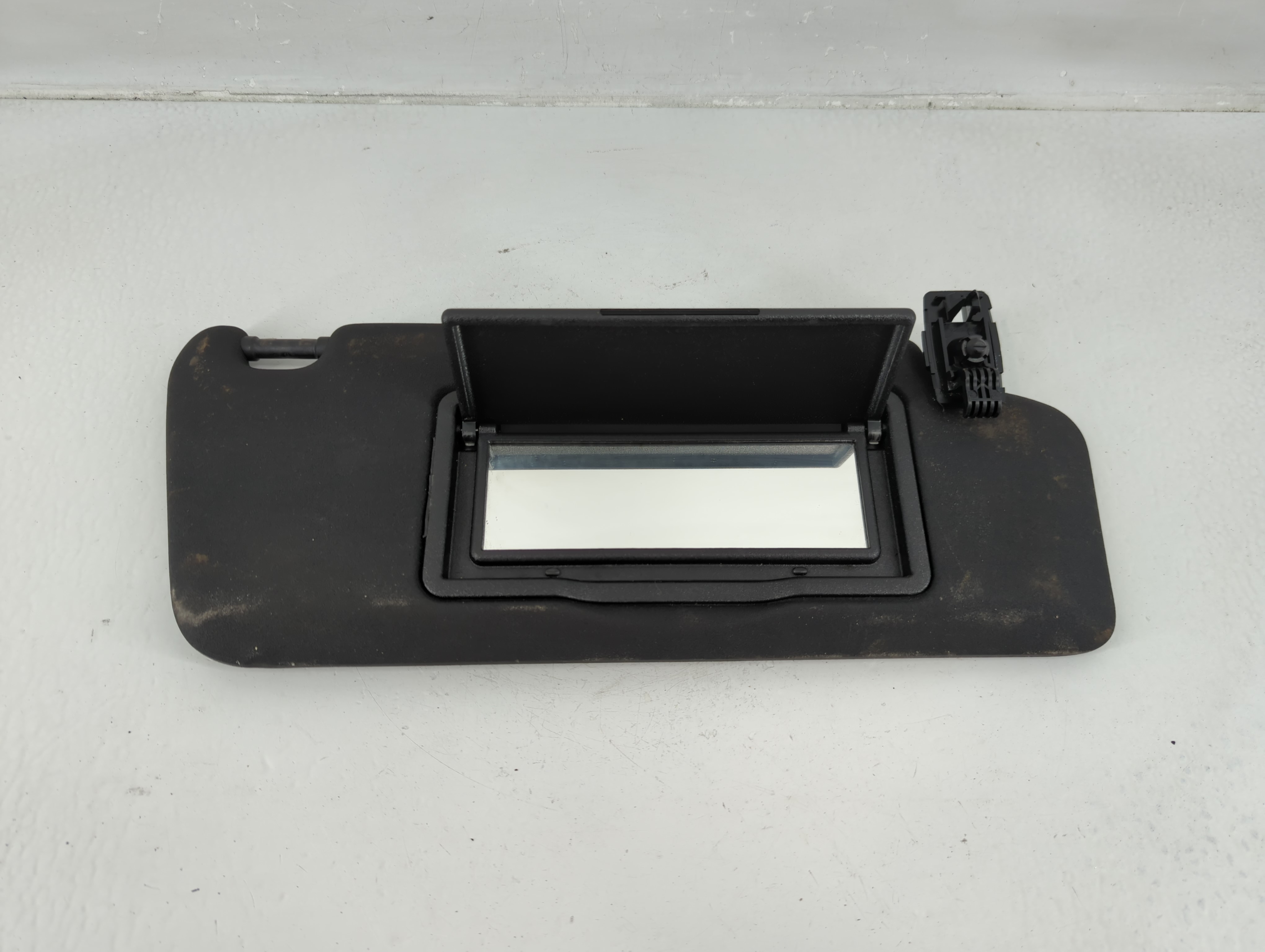 2010-2014 Mercedes-benz C250 Passenger Sun Visor Mirror Right Sunvisor 1149401 - Oemusedautoparts1.com