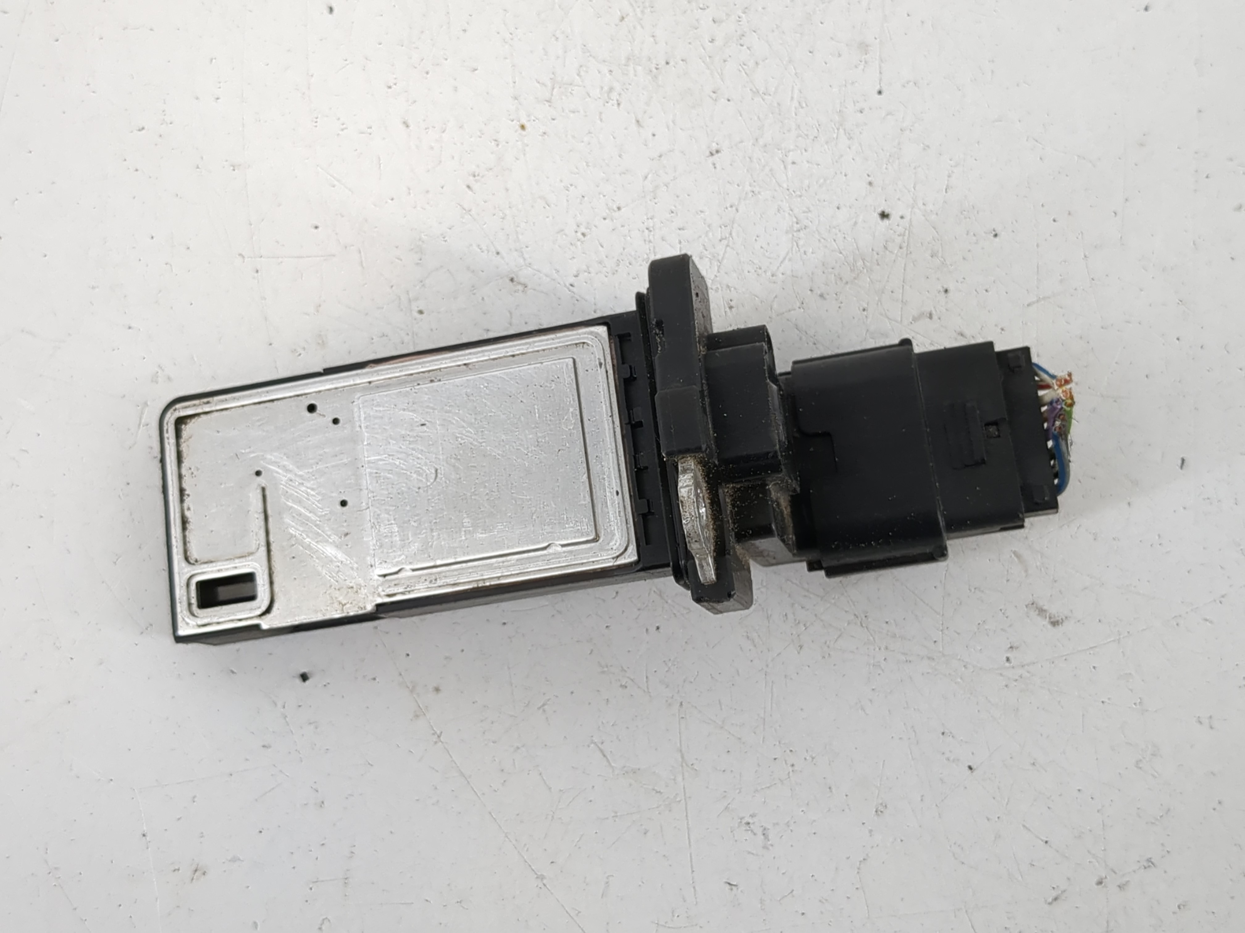 Gmc Yukon Xl 1500 Mass Air Flow Meter Maf 1149412 - Oemusedautoparts1.com