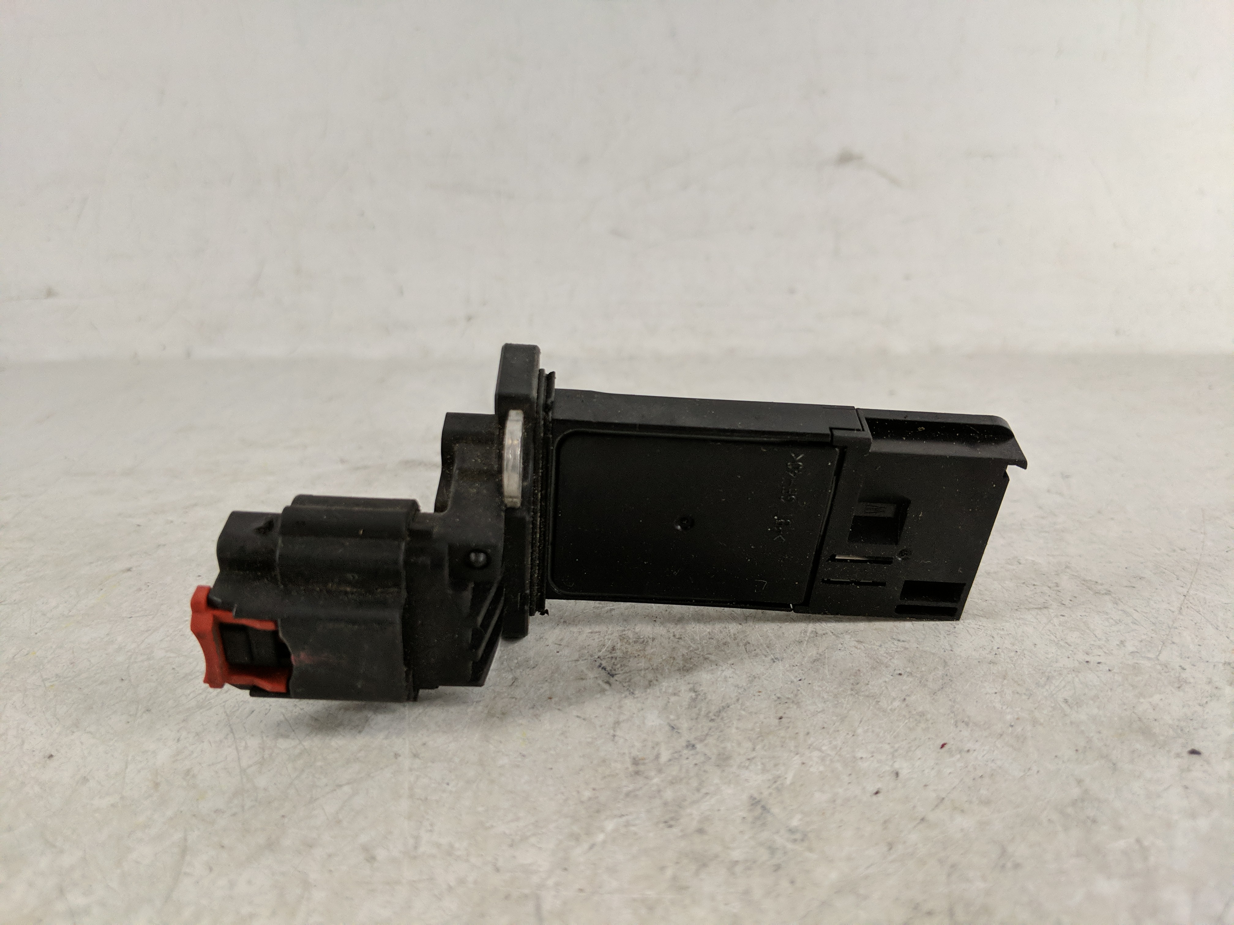 2014-2019 Chevrolet Silverado 1500 Mass Air Flow Meter Maf 1149421 - Oemusedautoparts1.com