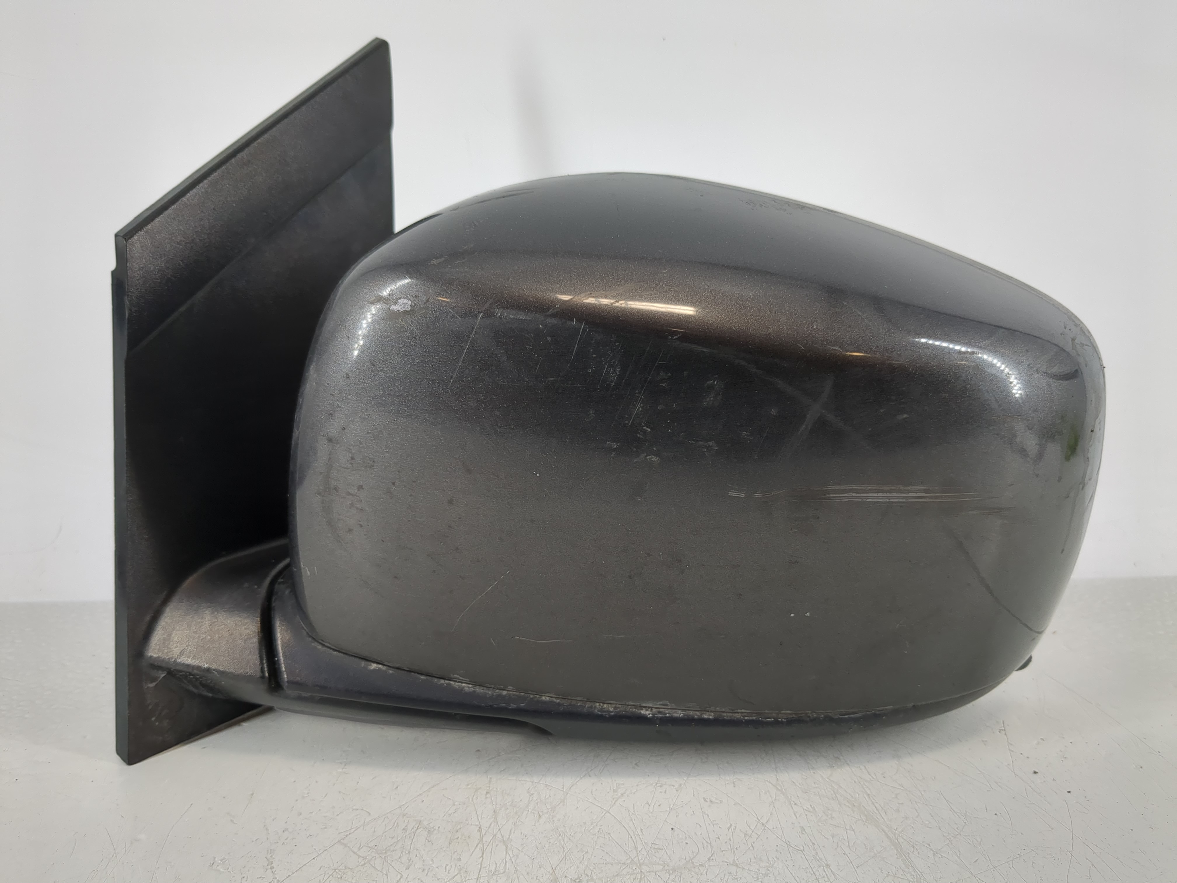 Dodge Caravan Driver Left Side View Power Door Mirror Dark Gray 1149426 - Oemusedautoparts1.com