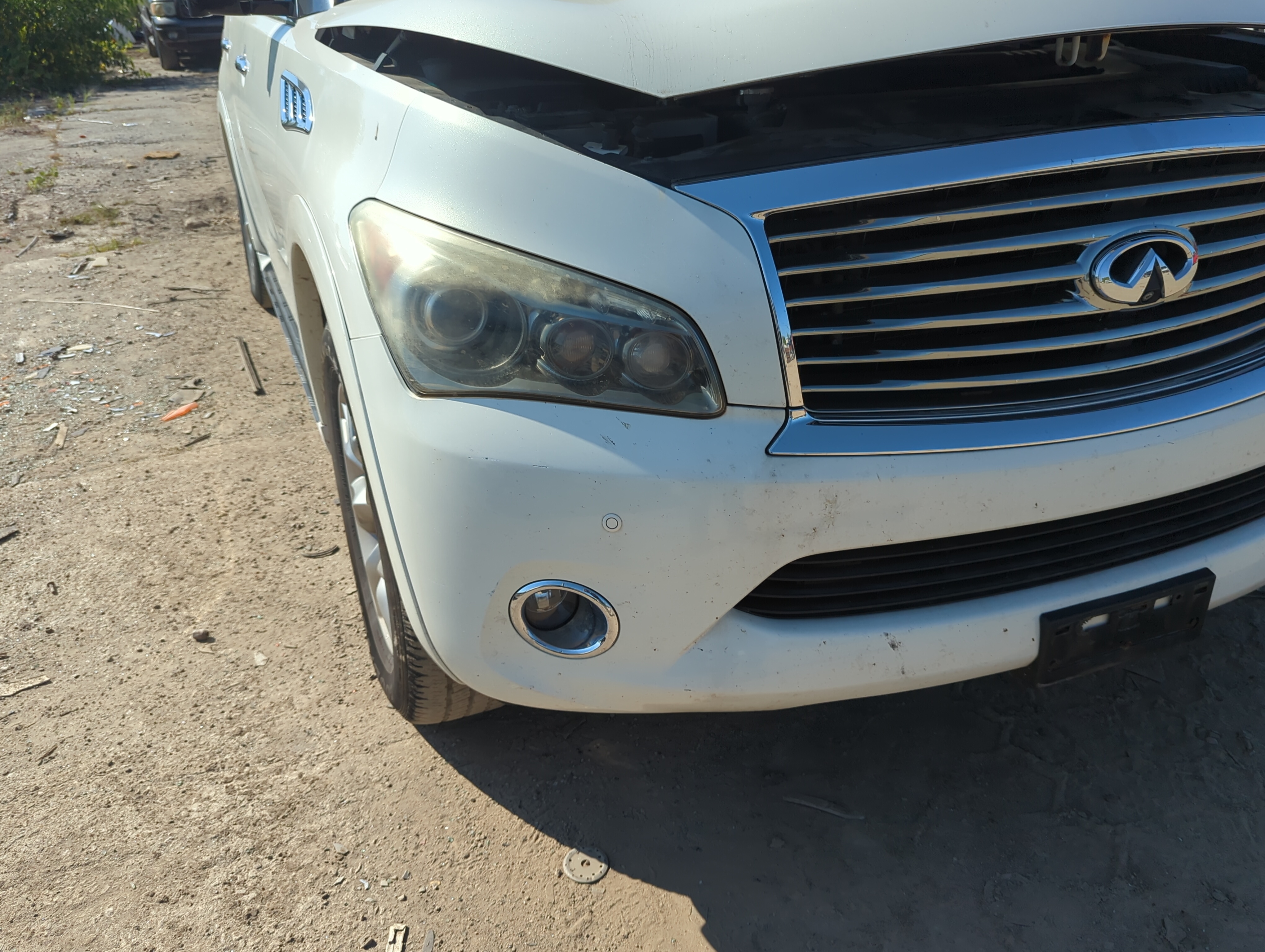 2011-2013 Infiniti Qx56 Front Bumper - Oem 1149511 - Oemusedautoparts1.com