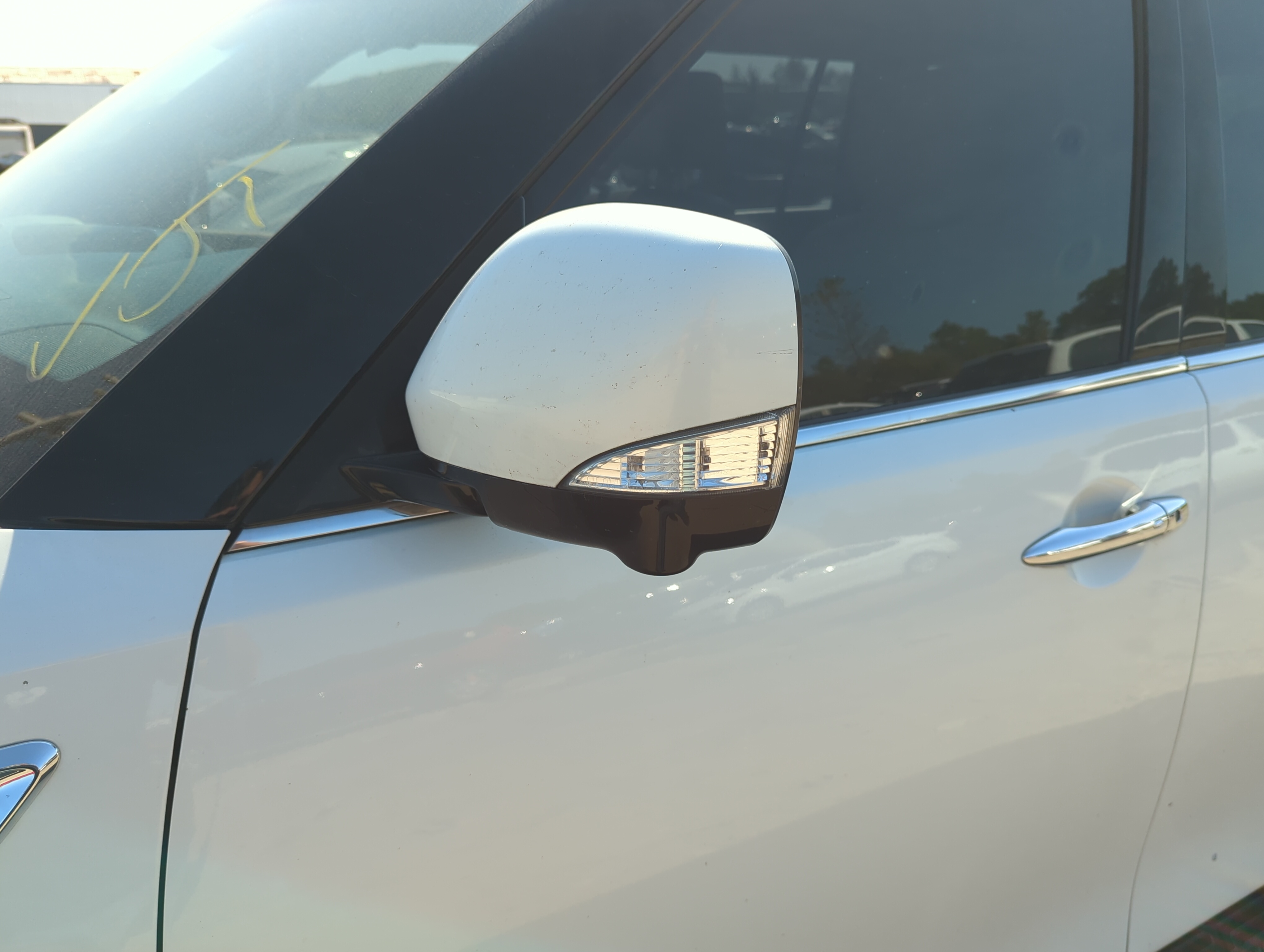 2011-2012 Infiniti Qx56 Driver Left Side View Power Door Mirror 1149582 - Oemusedautoparts1.com