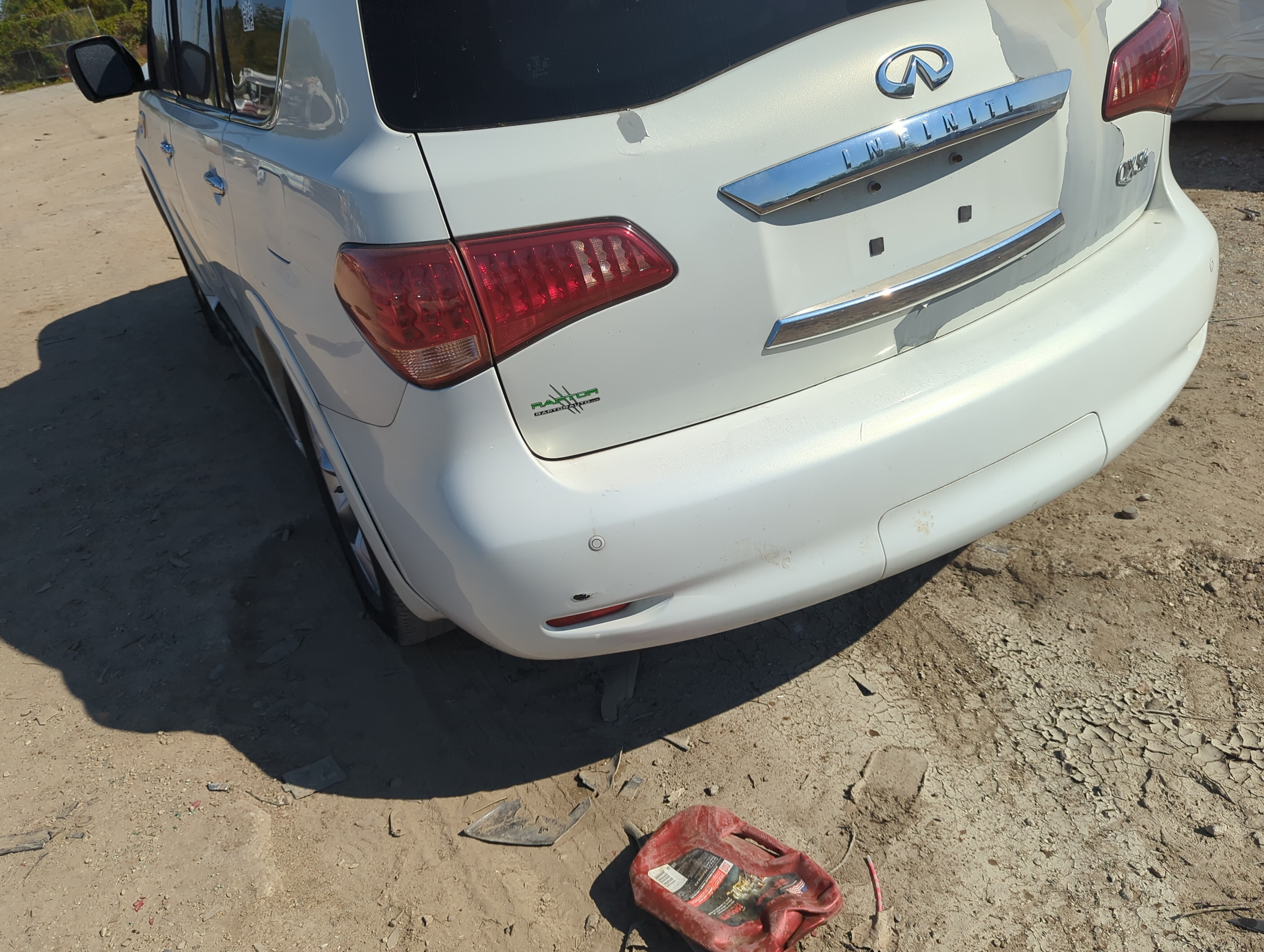 2011-2013 Infiniti Qx56 Rear Bumper Assembly Oem 1149652 - Oemusedautoparts1.com