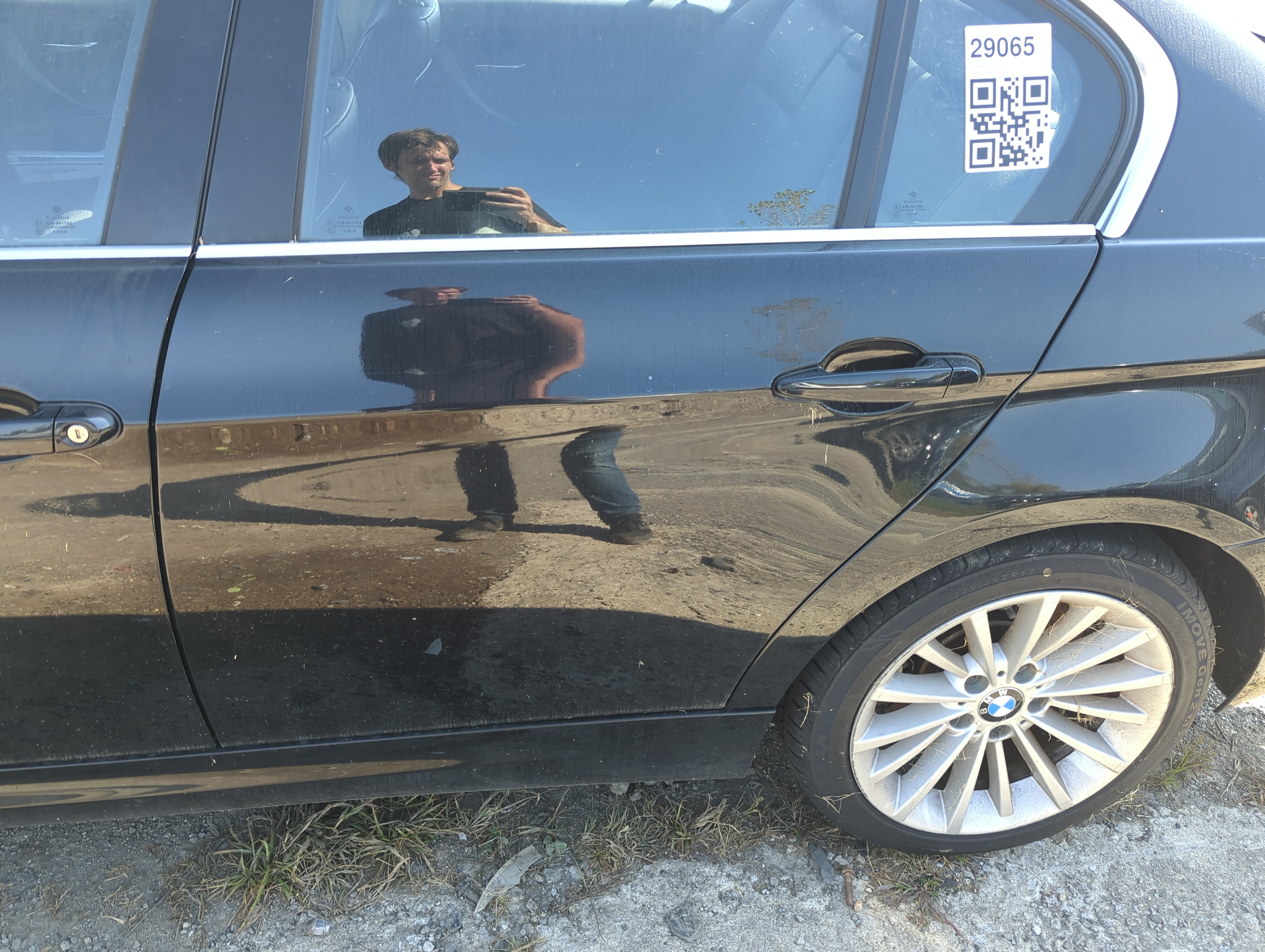 Bmw 335i Xdrive Driver Rear Door Oem 1149889 - Oemusedautoparts1.com