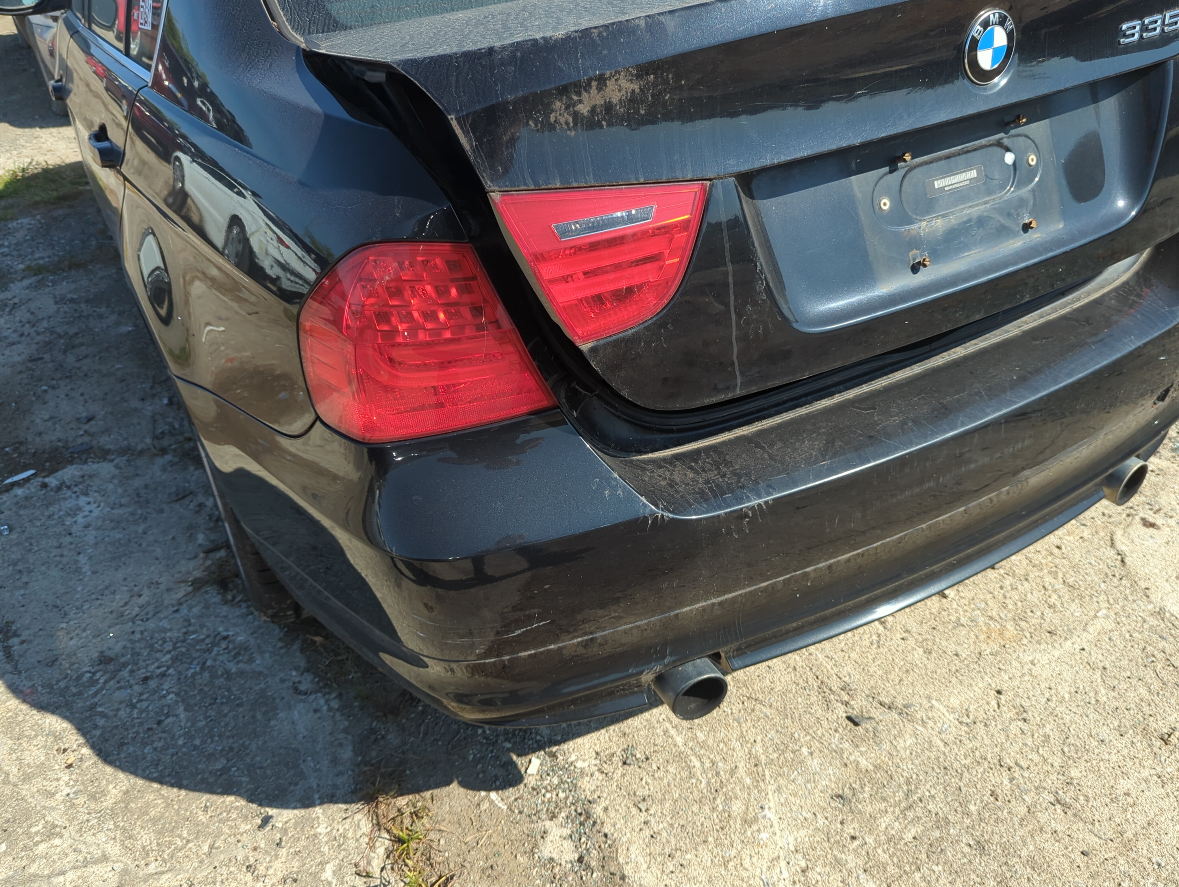 Bmw 335i Xdrive Rear Bumper Assembly Oem 1149890 - Oemusedautoparts1.com