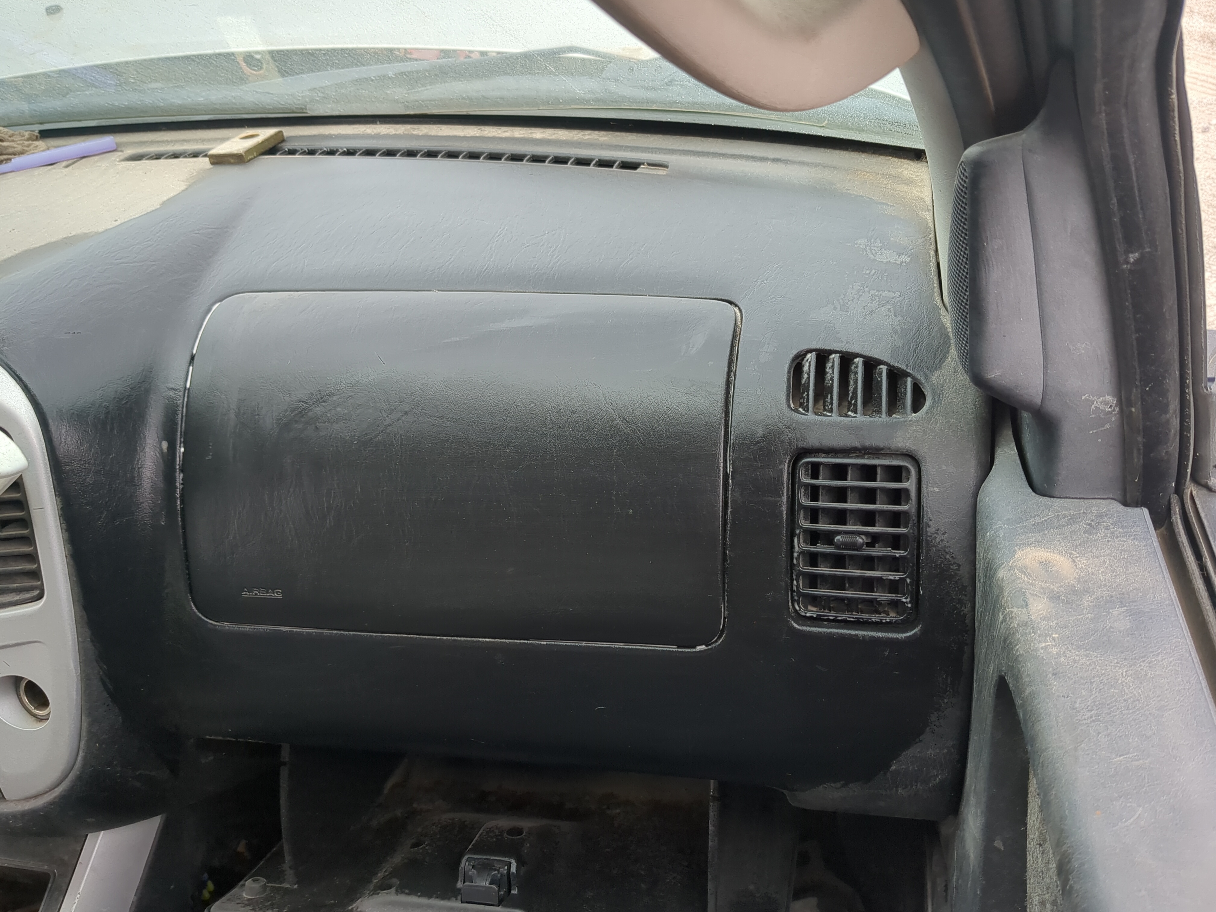2005-2007 Mercury Mariner Air Bag Passenger Right Dashboard Oem 1150434 - Oemusedautoparts1.com