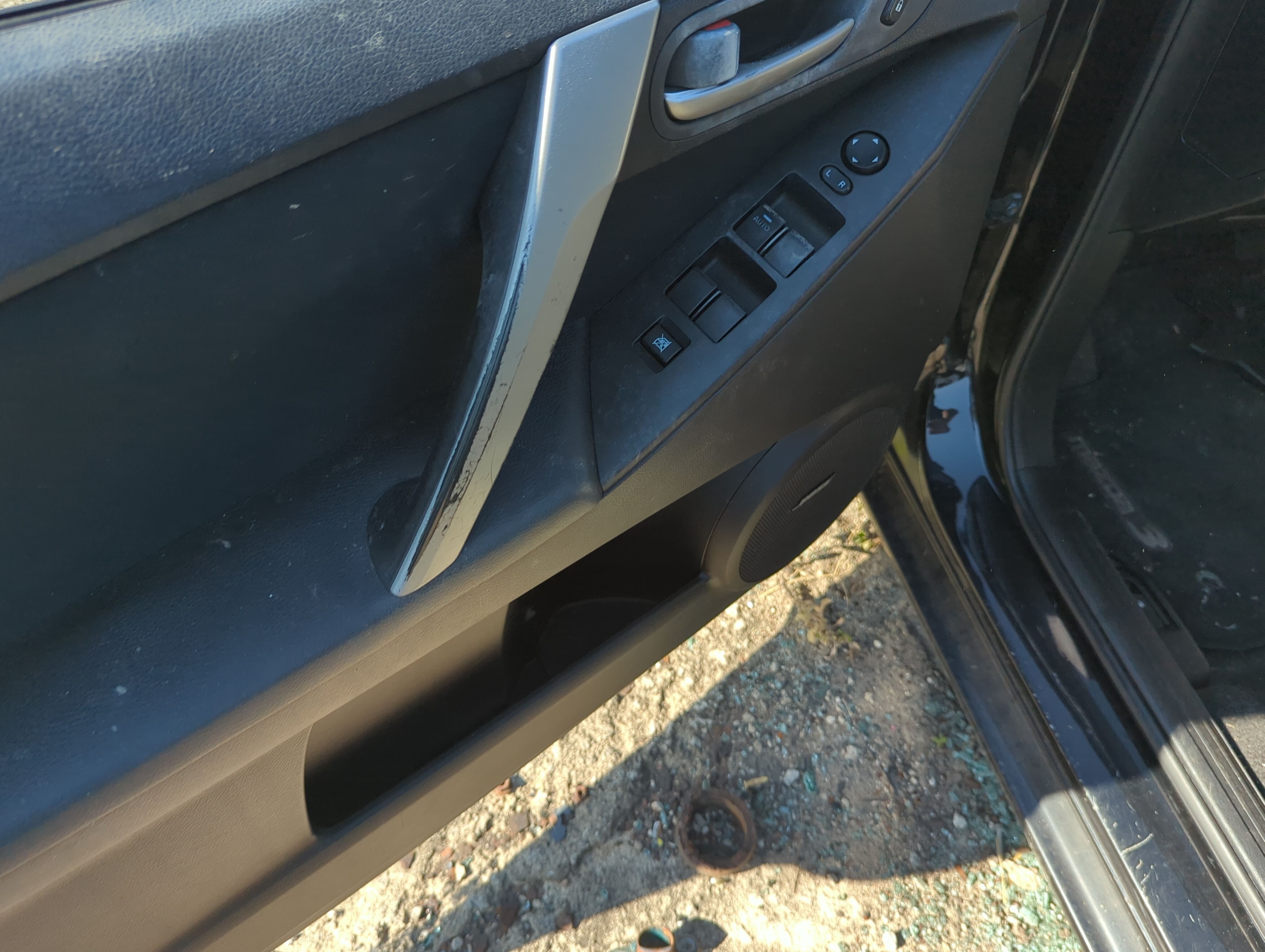 2010-2013 Mazda 3 Driver Left Door Master Power Window Switch 1150617 - Oemusedautoparts1.com
