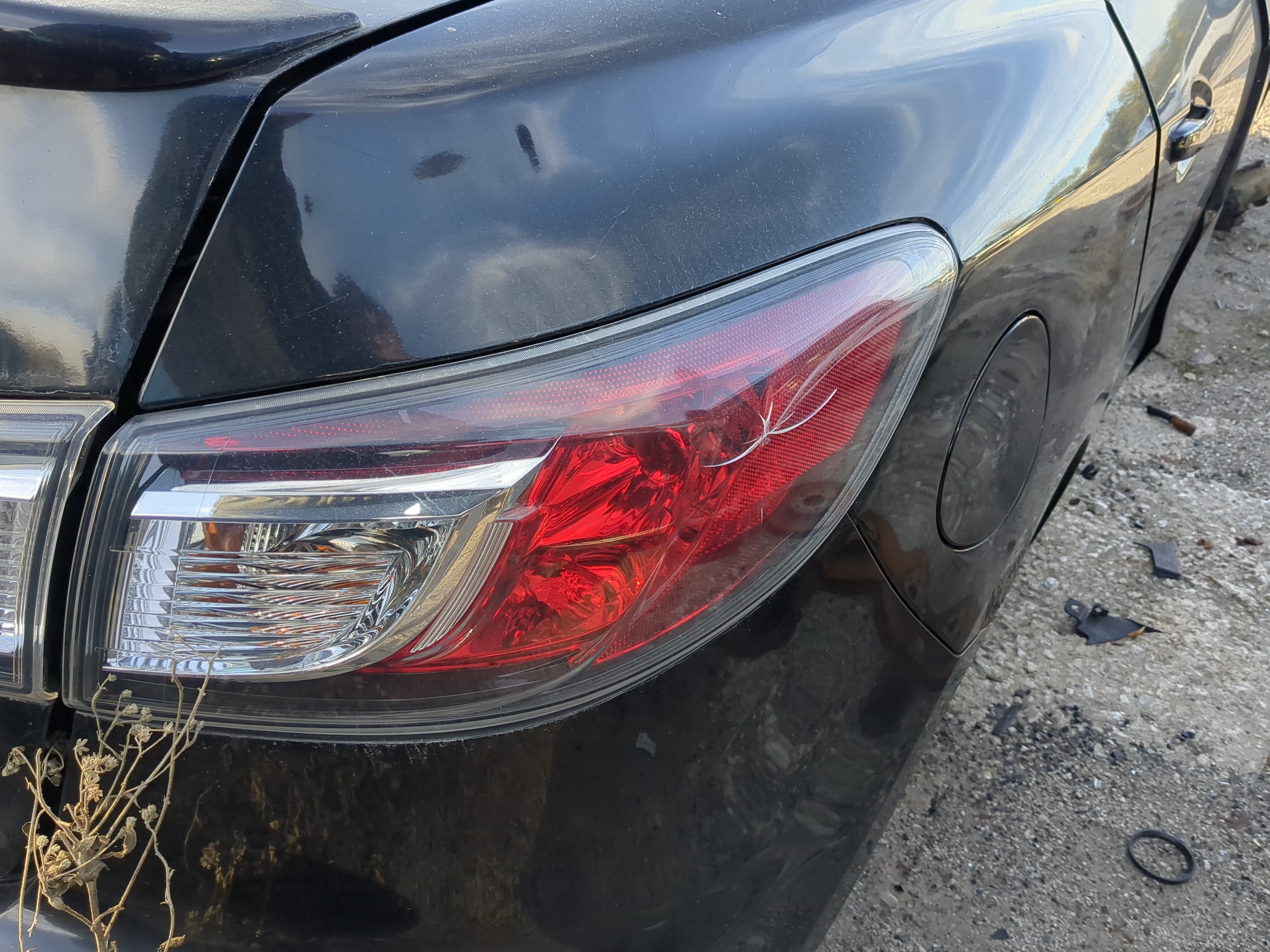 Picture of 2010-2013 Mazda 3 Passenger Right Side Tail Light Taillight Oem 1150720