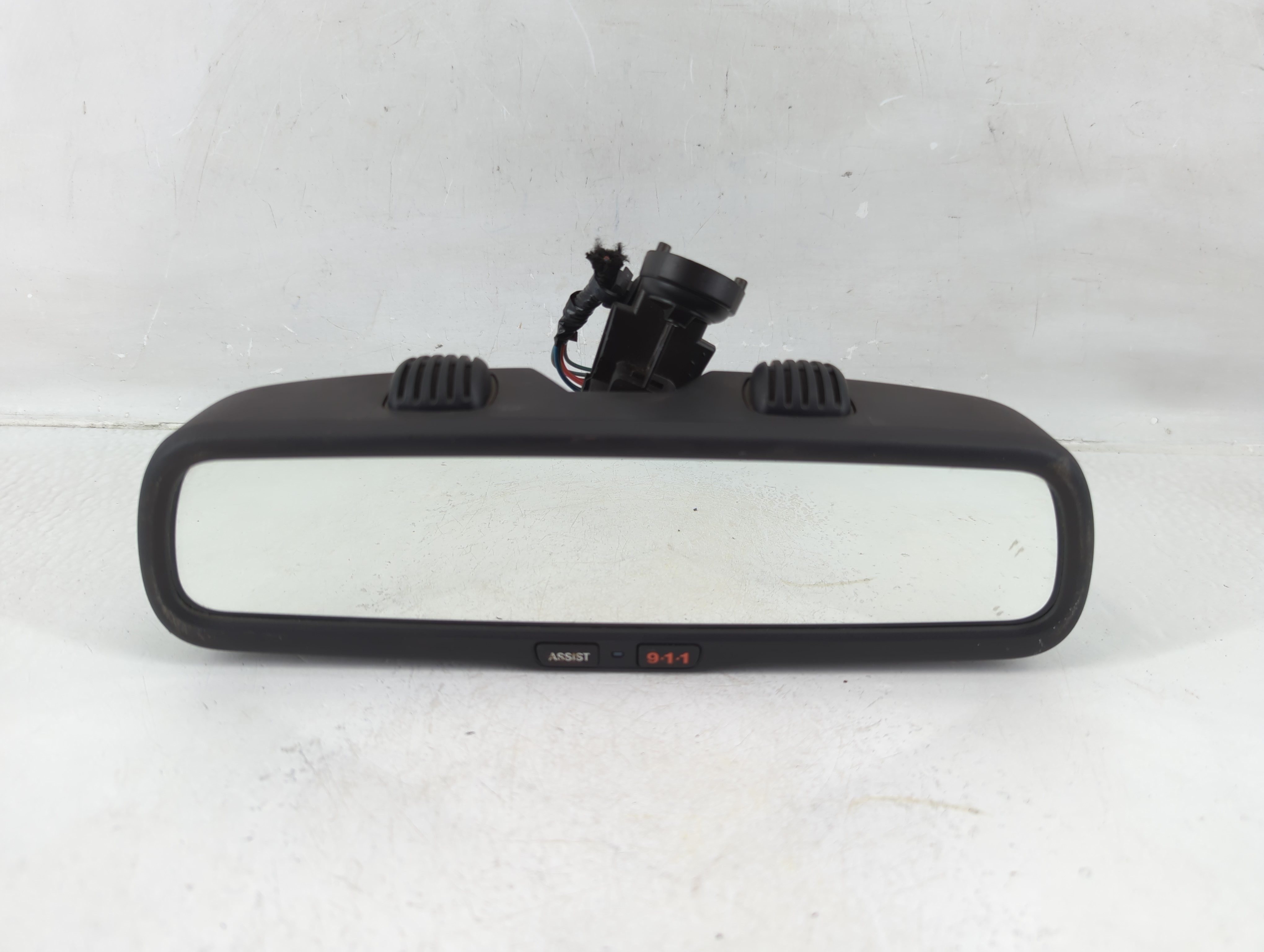 2015-2017 Chrysler 200 Interior Rear View Mirror Oem 1151032 - Oemusedautoparts1.com