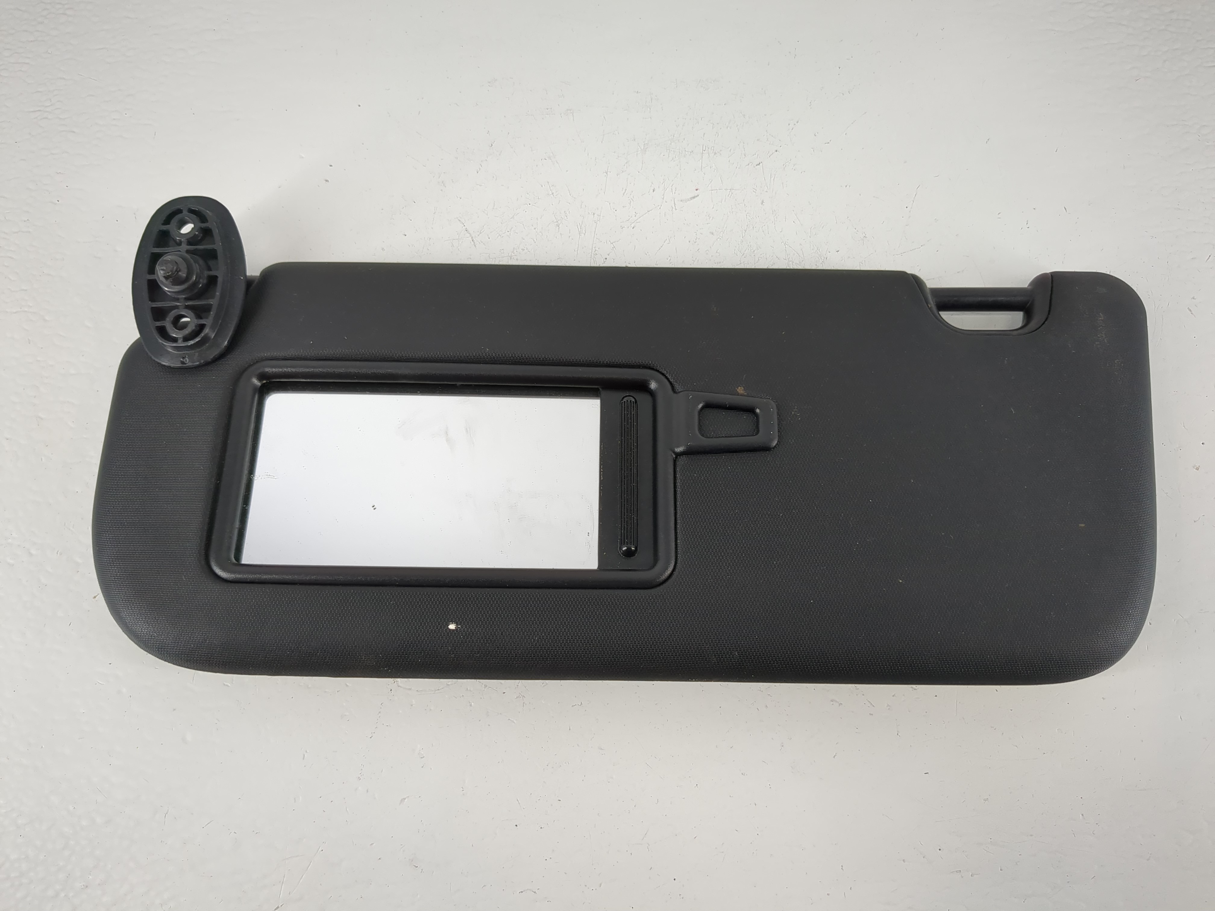 Picture of 2014-2019 Kia Soul Driver Sun Visor Mirror Left Sunvisor Black 1151038