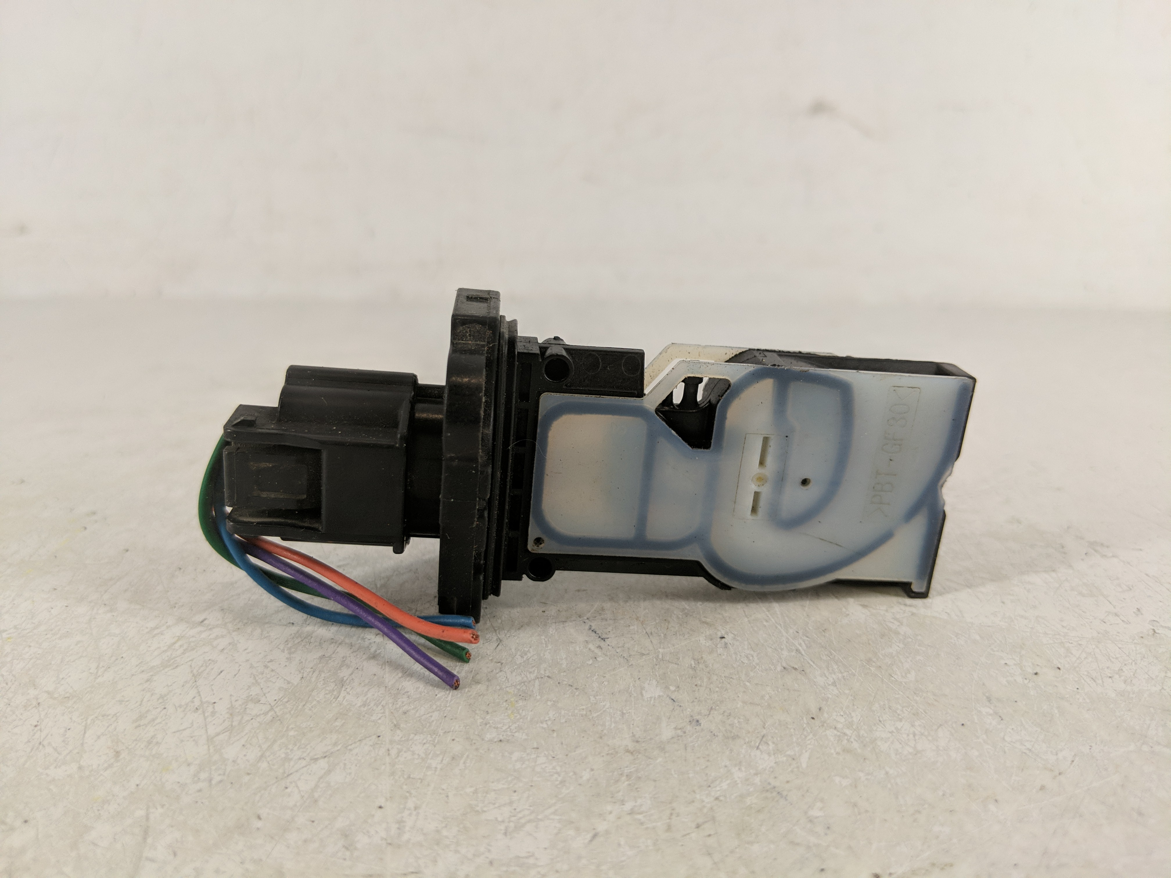 1999-2005 Buick Lesabre Mass Air Flow Meter Maf 1151054 - Oemusedautoparts1.com