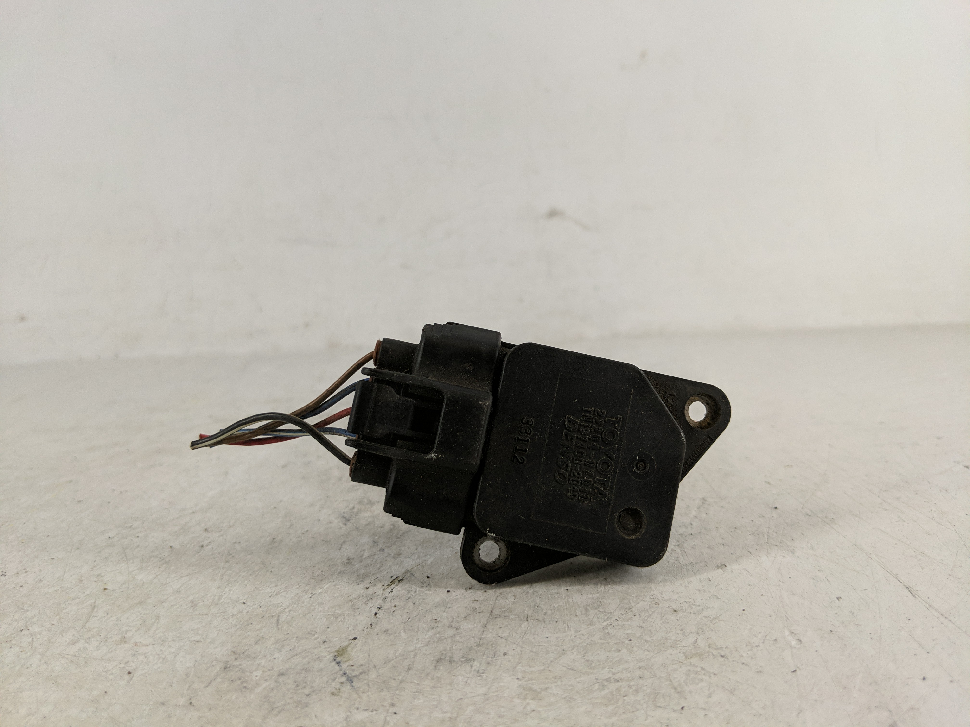 2002-2006 Toyota Camry Mass Air Flow Meter Maf 1151058 - Oemusedautoparts1.com