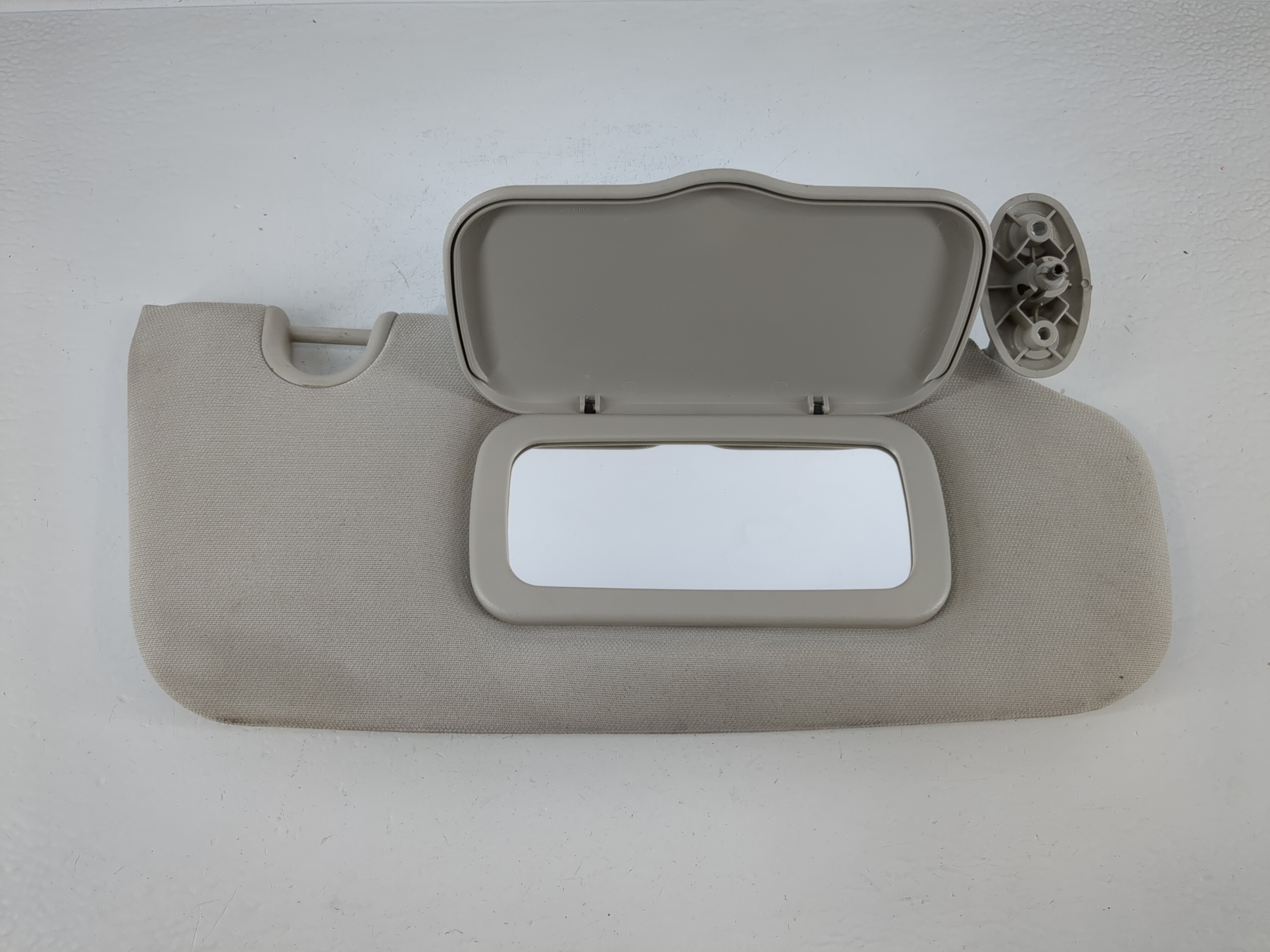 2010-2017 Jeep Compass Passenger Sun Visor Mirror Right Sunvisor Gray 1151069 - Oemusedautoparts1.com