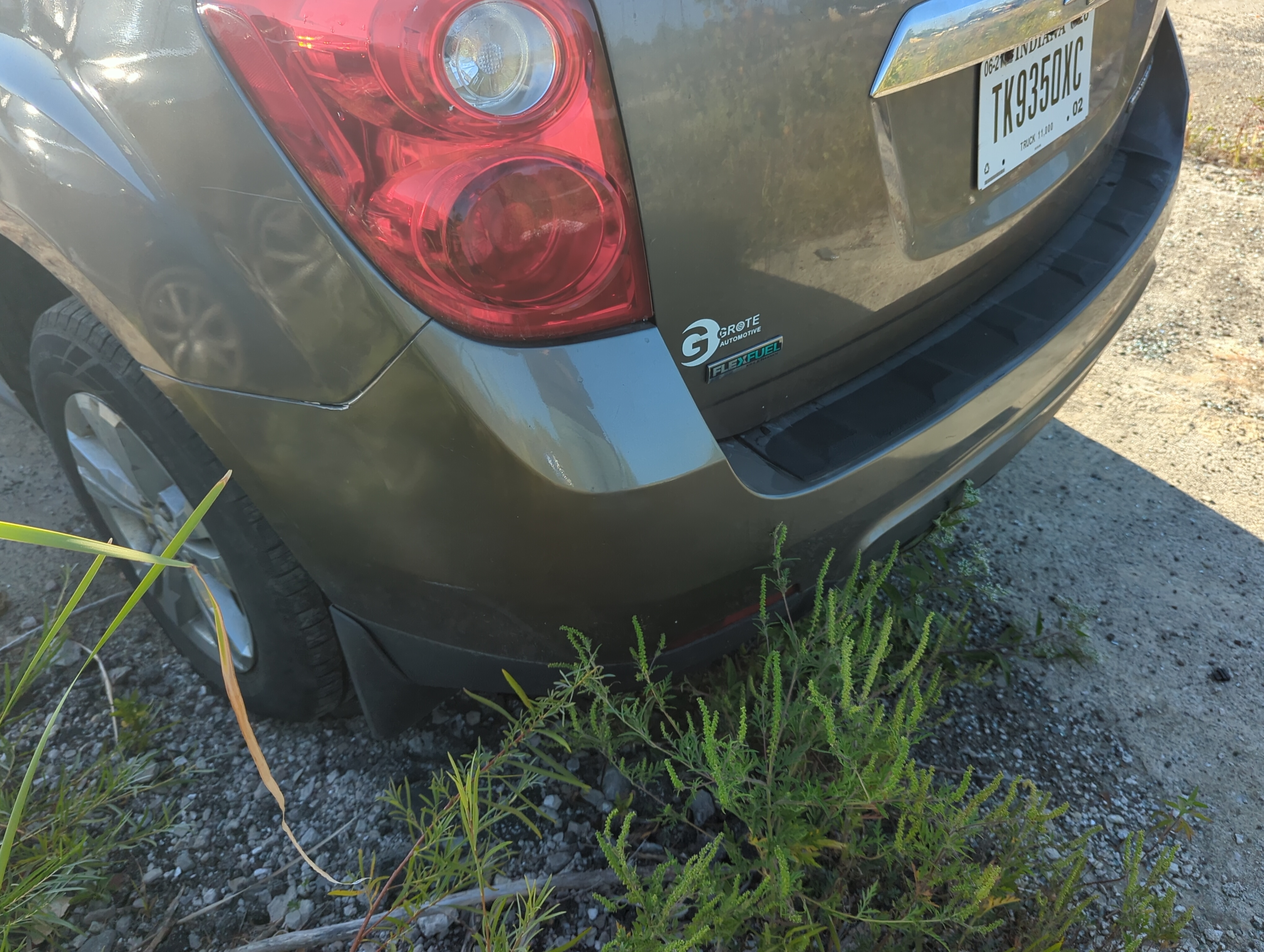 2010-2015 Chevrolet Equinox Rear Bumper Assembly Oem 1151260 - Oemusedautoparts1.com
