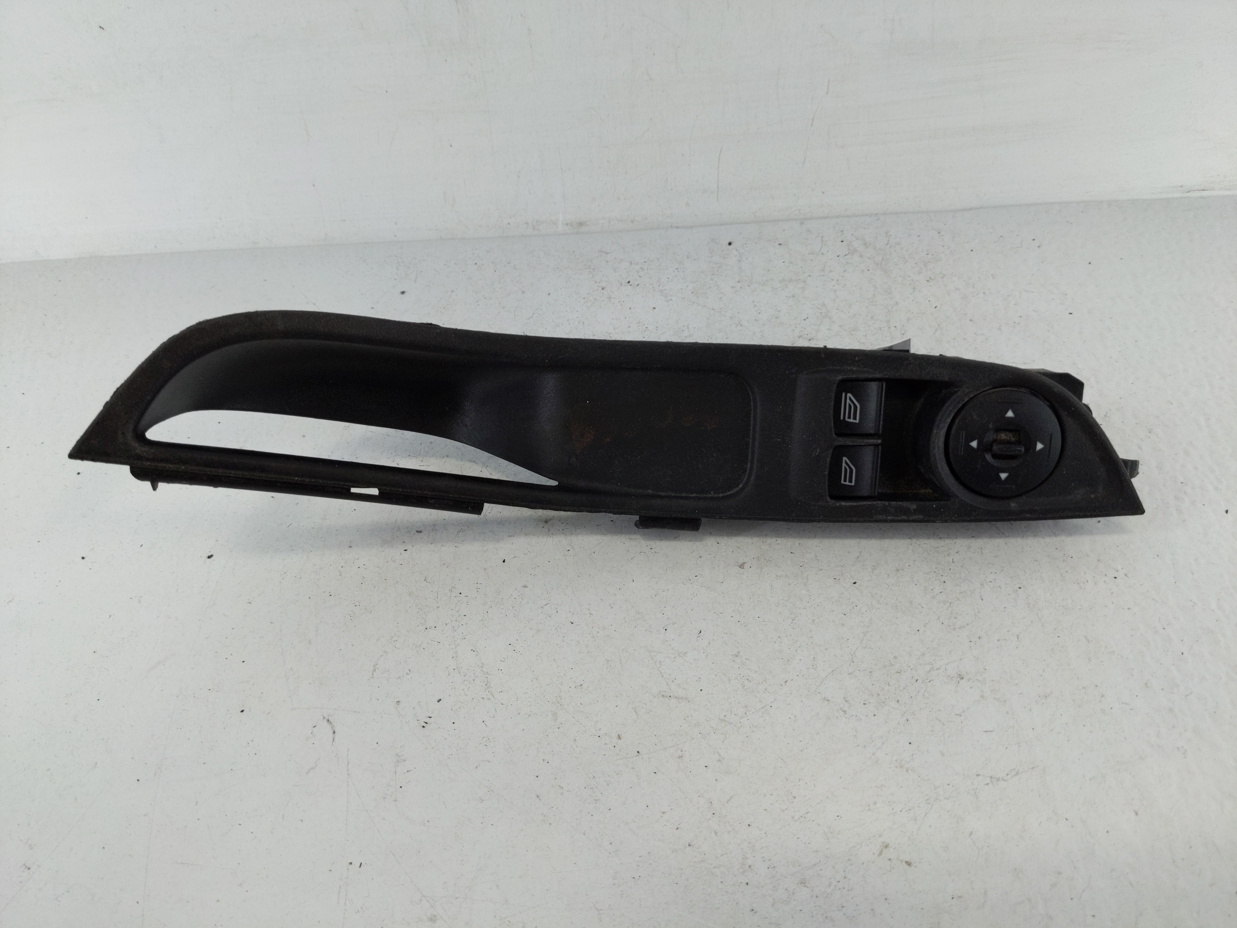 2012-2018 Ford Focus Driver Left Door Master Power Window Switch 1151688 - Oemusedautoparts1.com