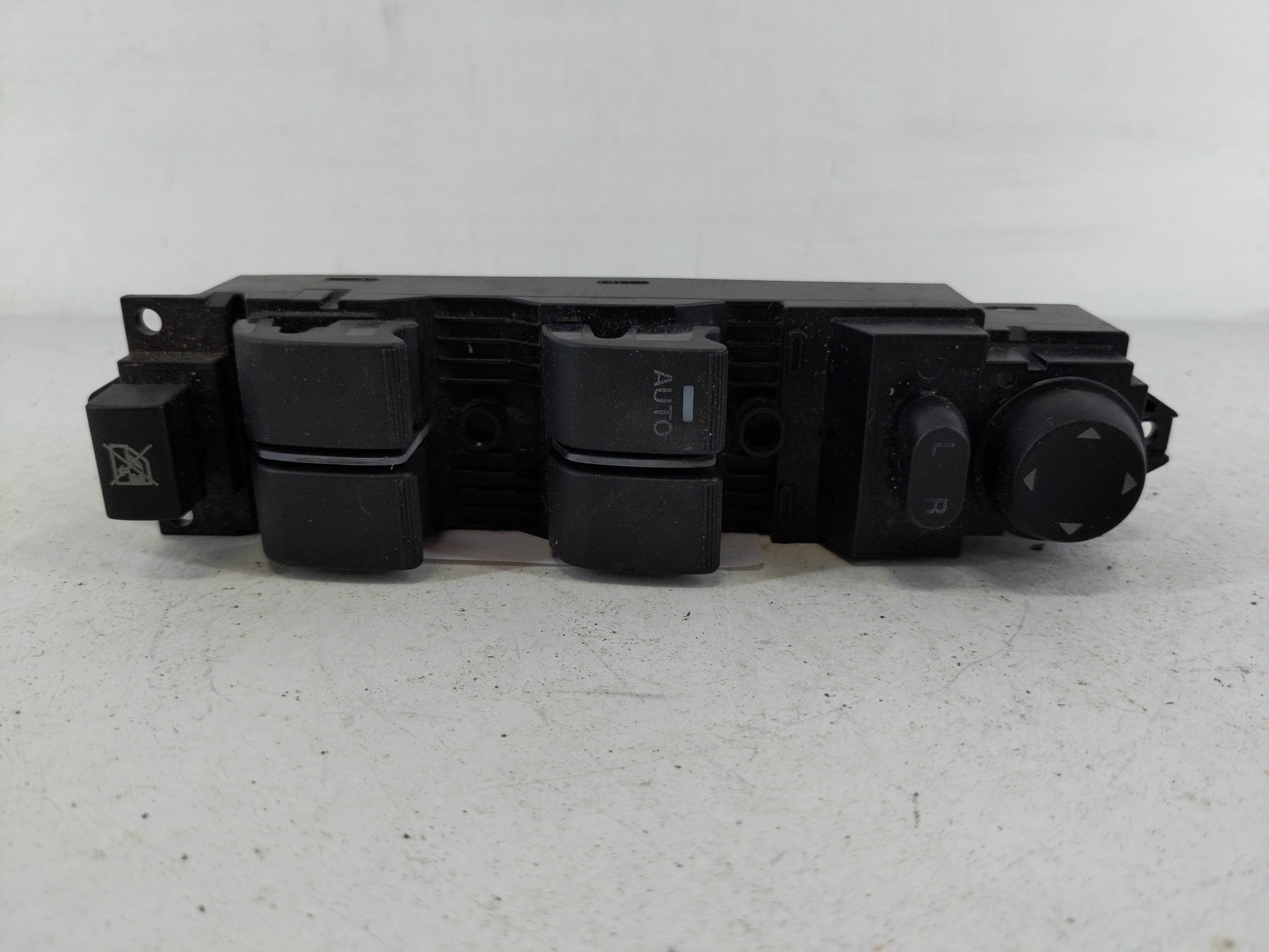 Picture of Aftermarket Mazda Driver Left Door Master Power Window Switch 5aa695ea06 1151695