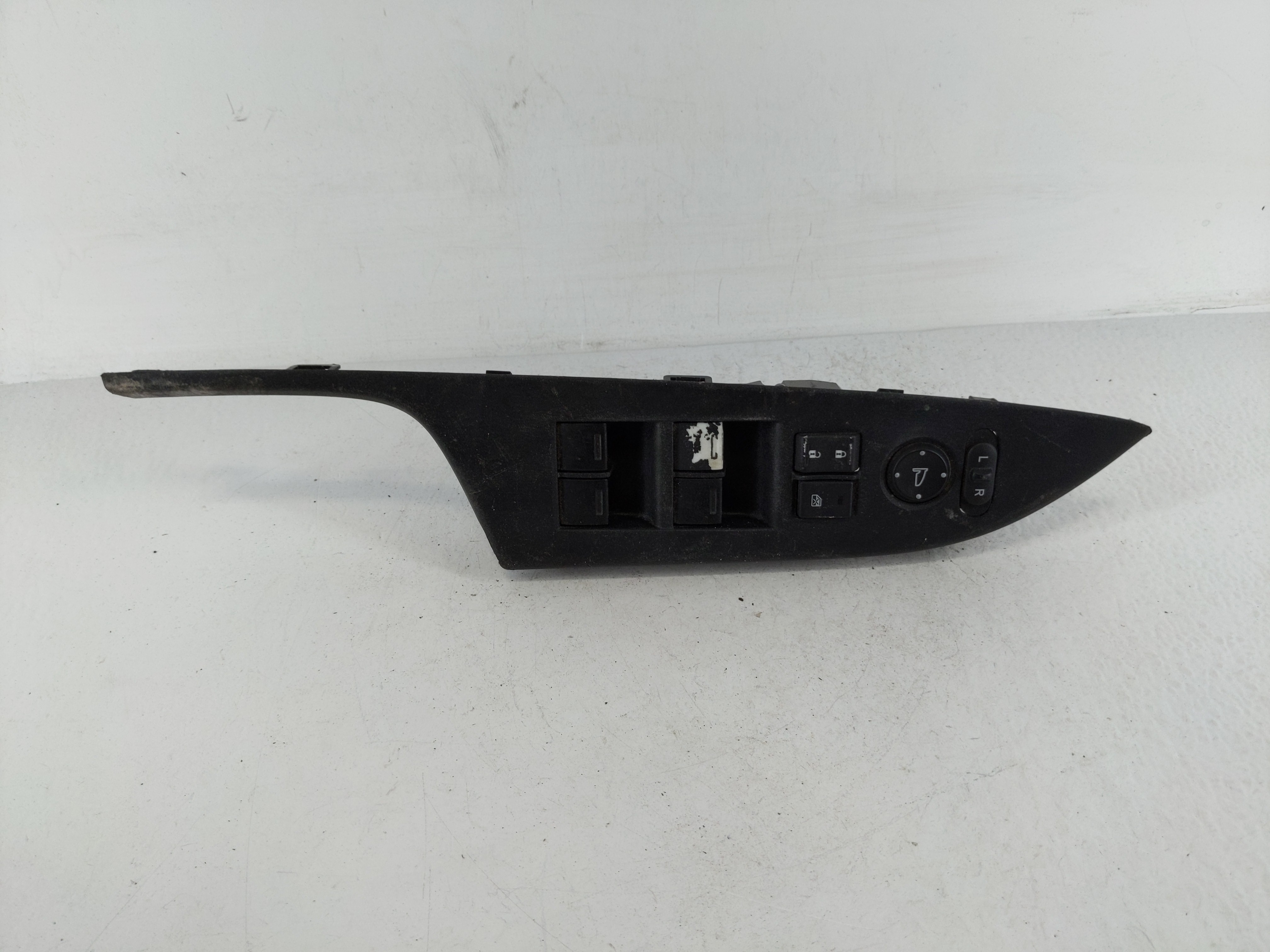 2013-2017 Honda Accord Driver Left Door Master Power Window Switch 1151713 - Oemusedautoparts1.com