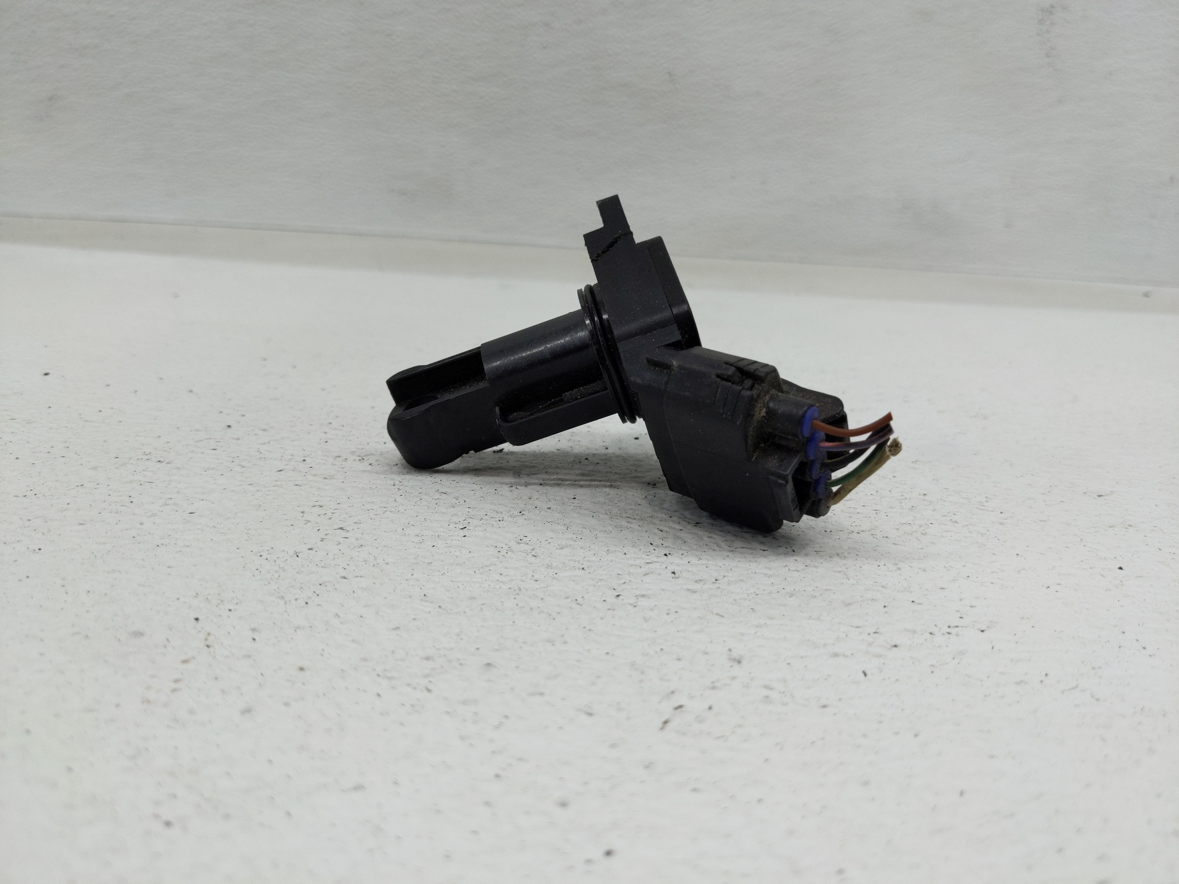 Picture of 2001-2005 Lexus Gs430 Mass Air Flow Meter Maf 1151717