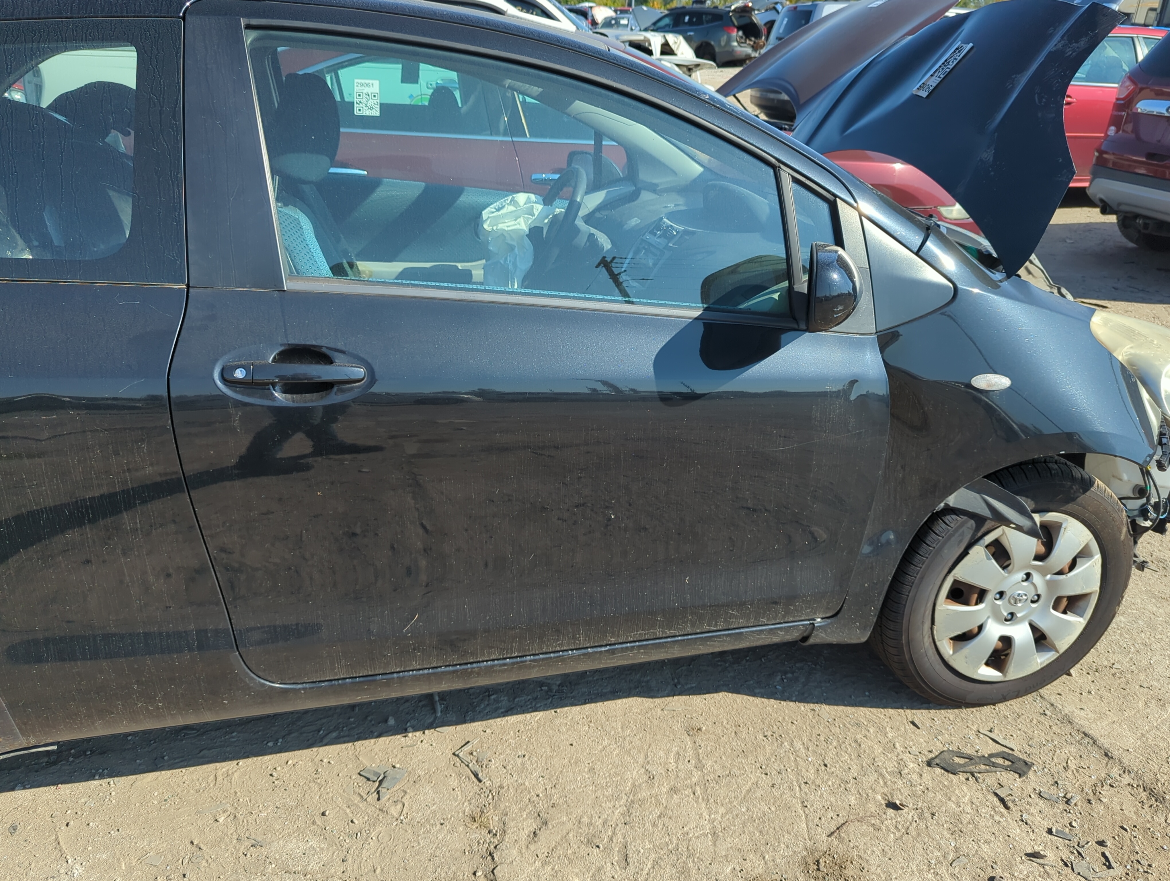 Picture of 2006-2011 Toyota Yaris Passenger Front Door Oem 1151861