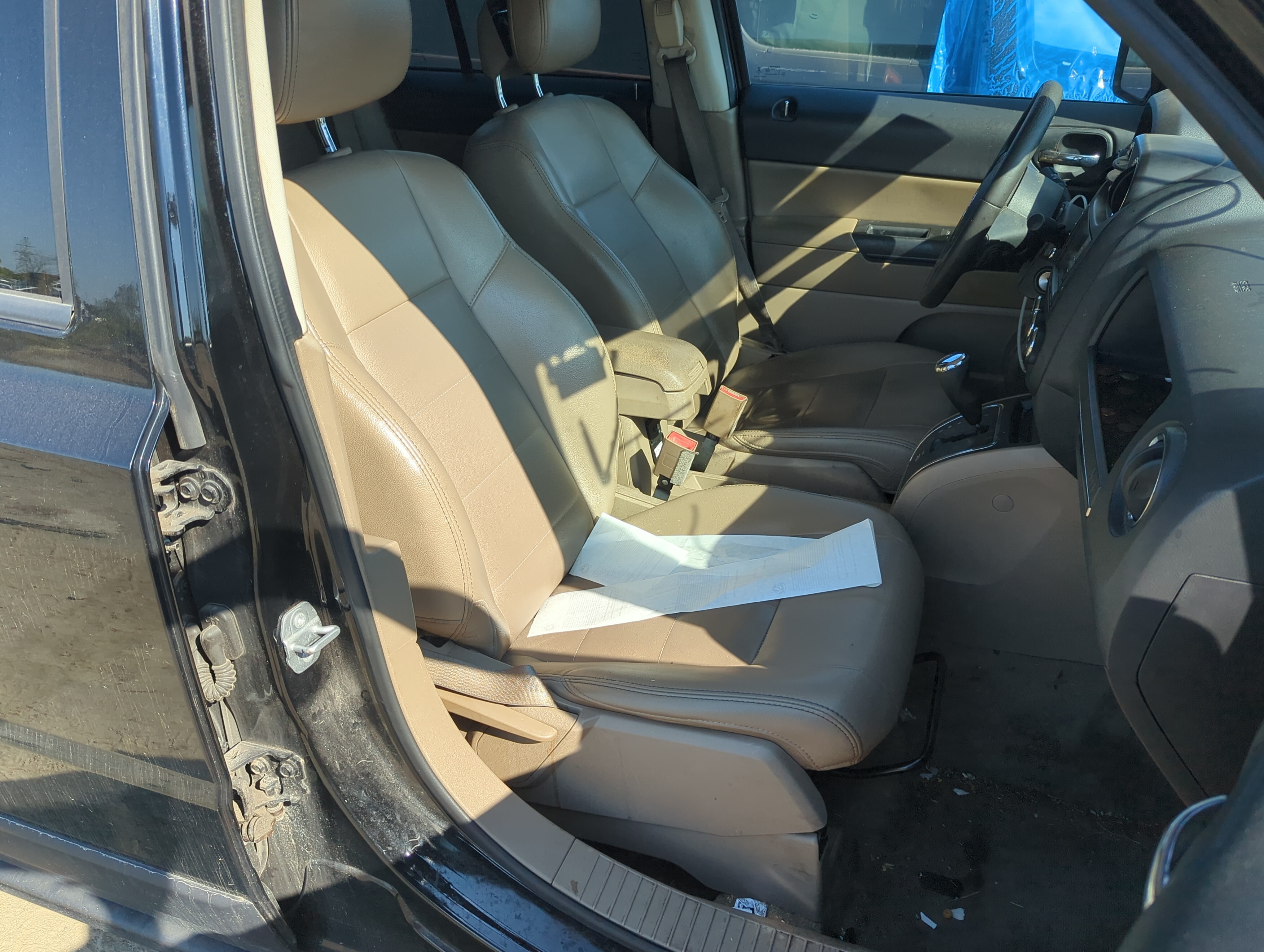 Picture of 2015-2017 Jeep Patriot Passenger Front Seat Oem 1152071