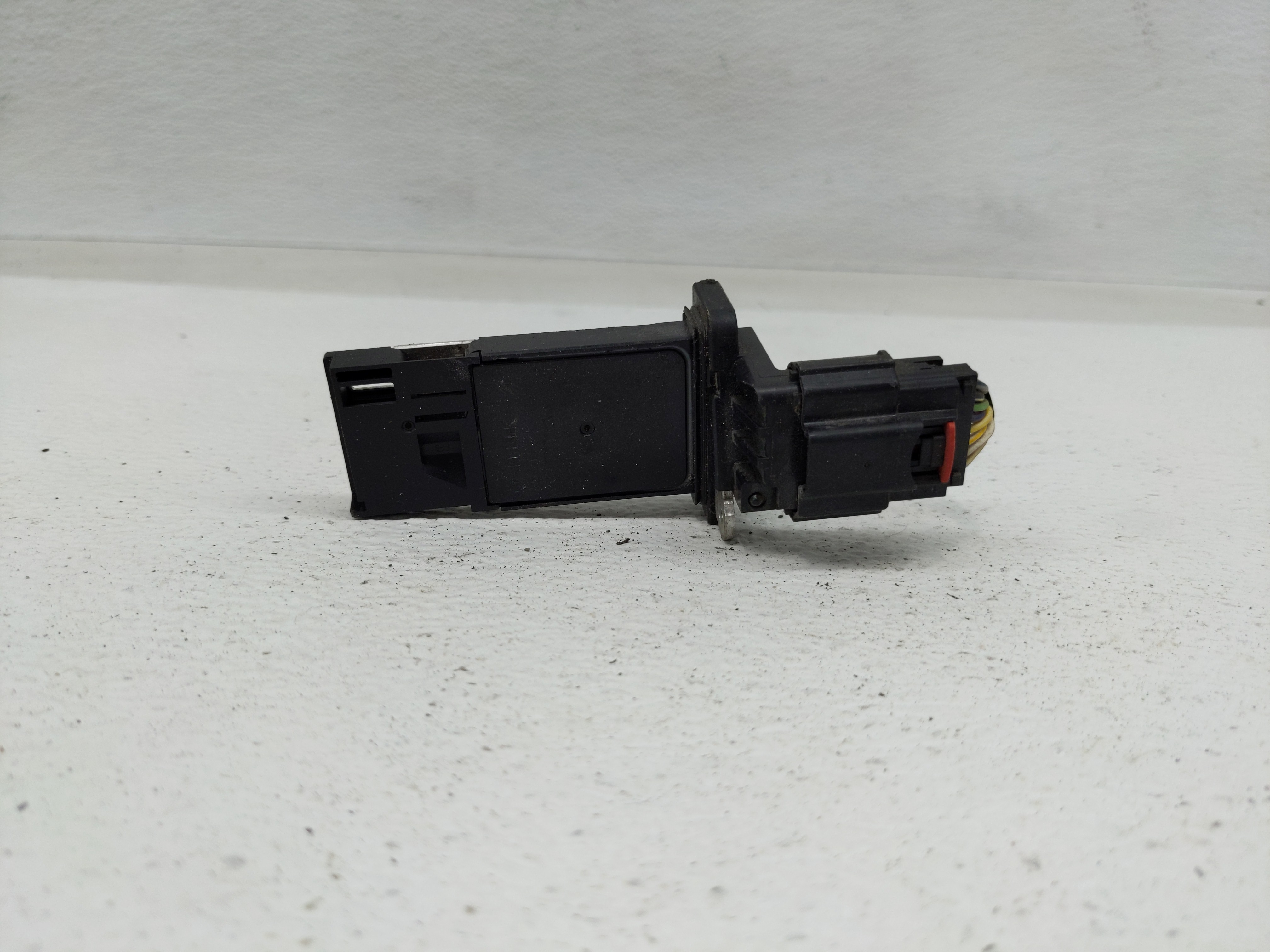 2014-2019 Gmc Sierra 1500 Mass Air Flow Meter Maf 1152091 - Oemusedautoparts1.com