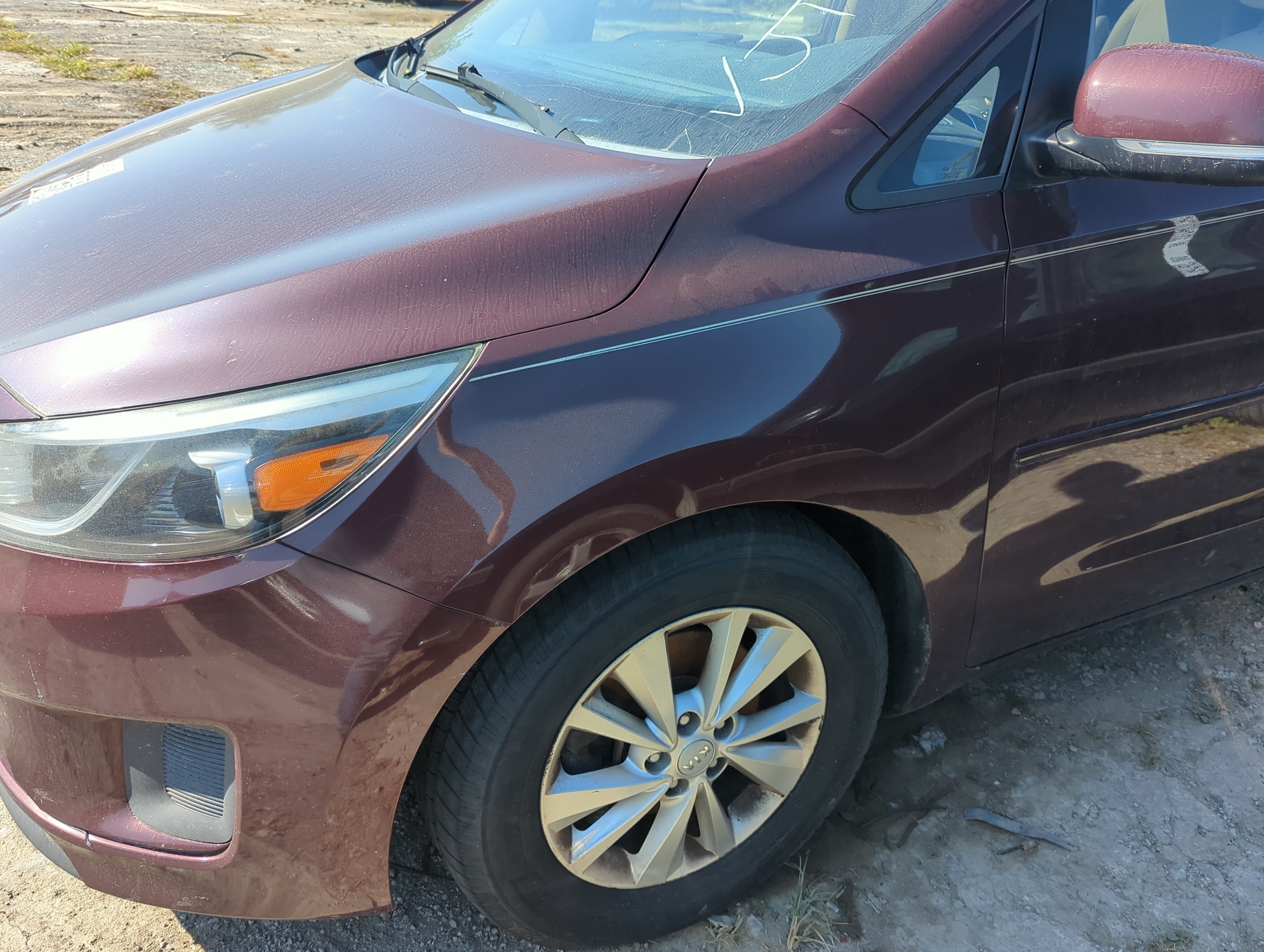 2015-2021 Kia Sedona Driver Fender 1152154 - Oemusedautoparts1.com