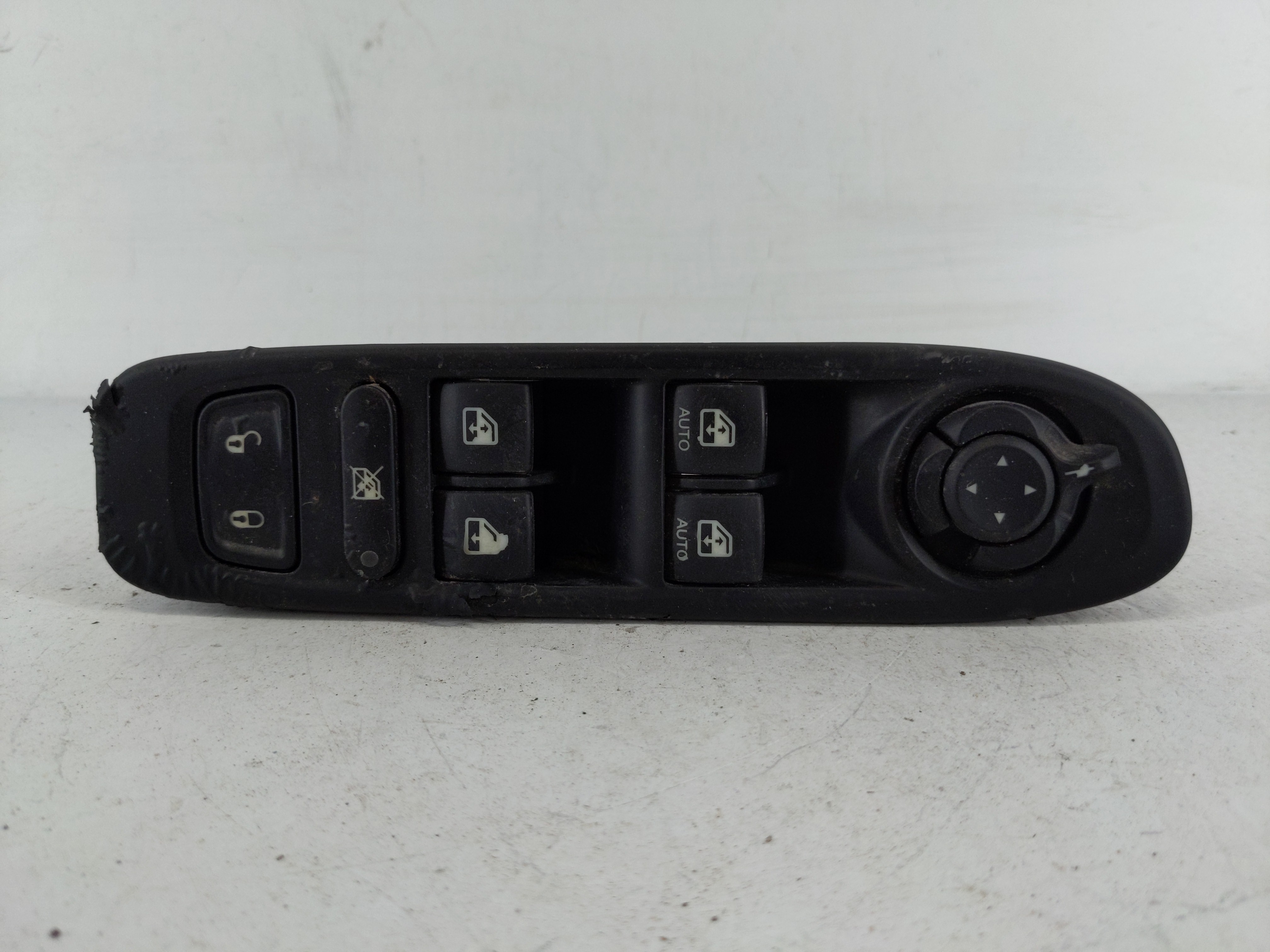2019 Jeep Compass Driver Left Door Master Power Window Switch 1152345 - Oemusedautoparts1.com
