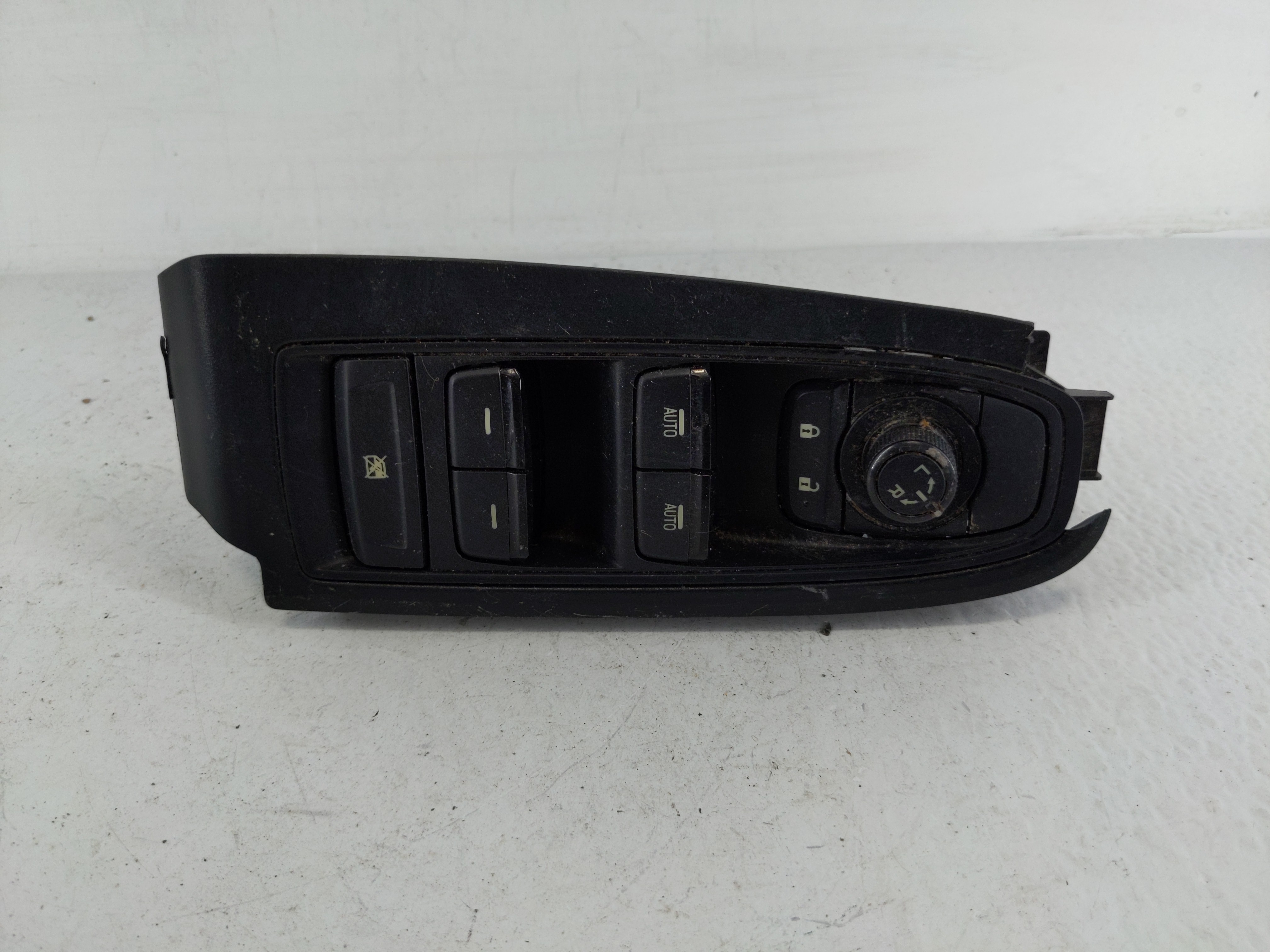2017-2022 Subaru Impreza Driver Left Door Master Power Window Switch 1152350 - Oemusedautoparts1.com