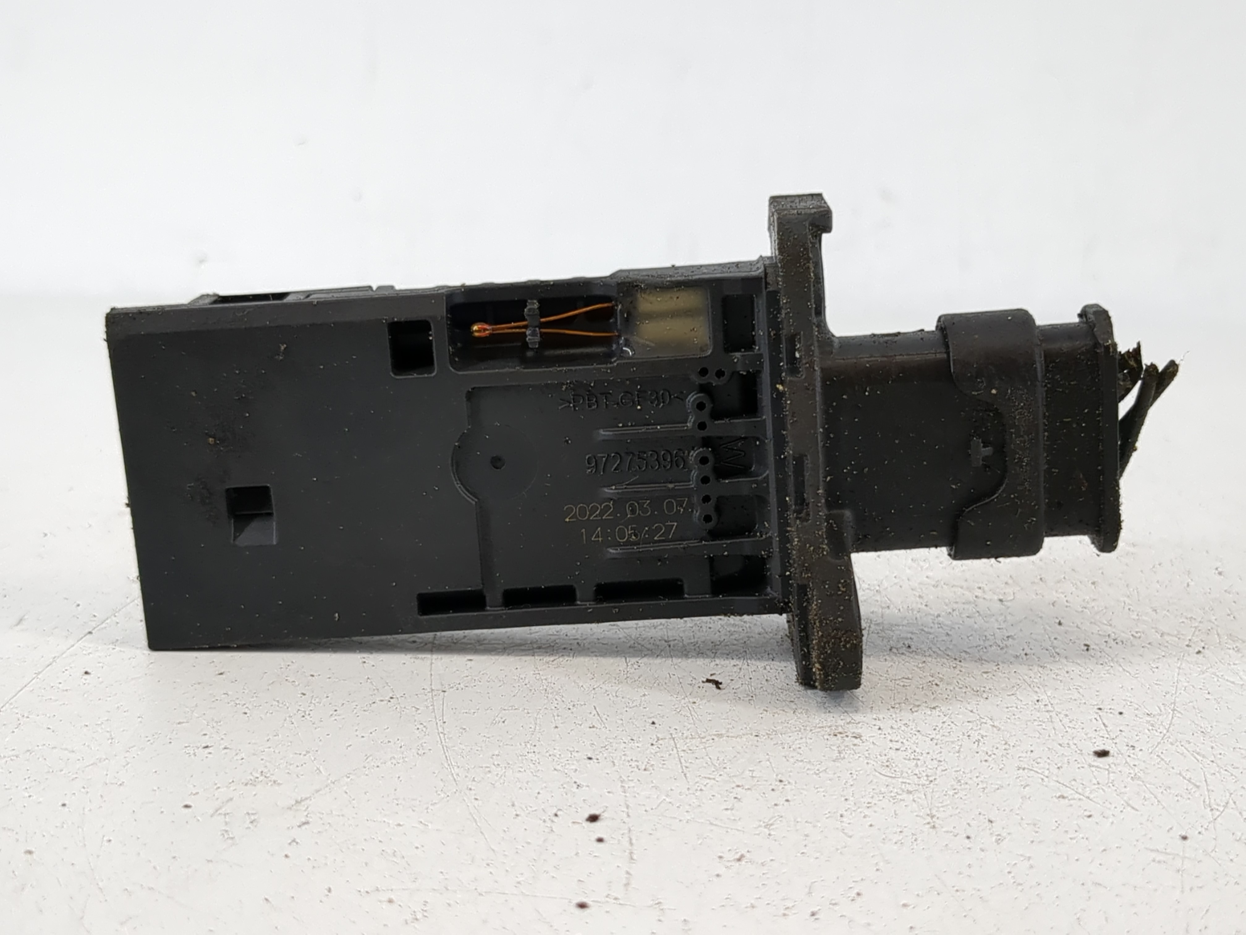 2018-2019 Land Rover Discovery Sport Mass Air Flow Meter Maf 1152378 - Oemusedautoparts1.com