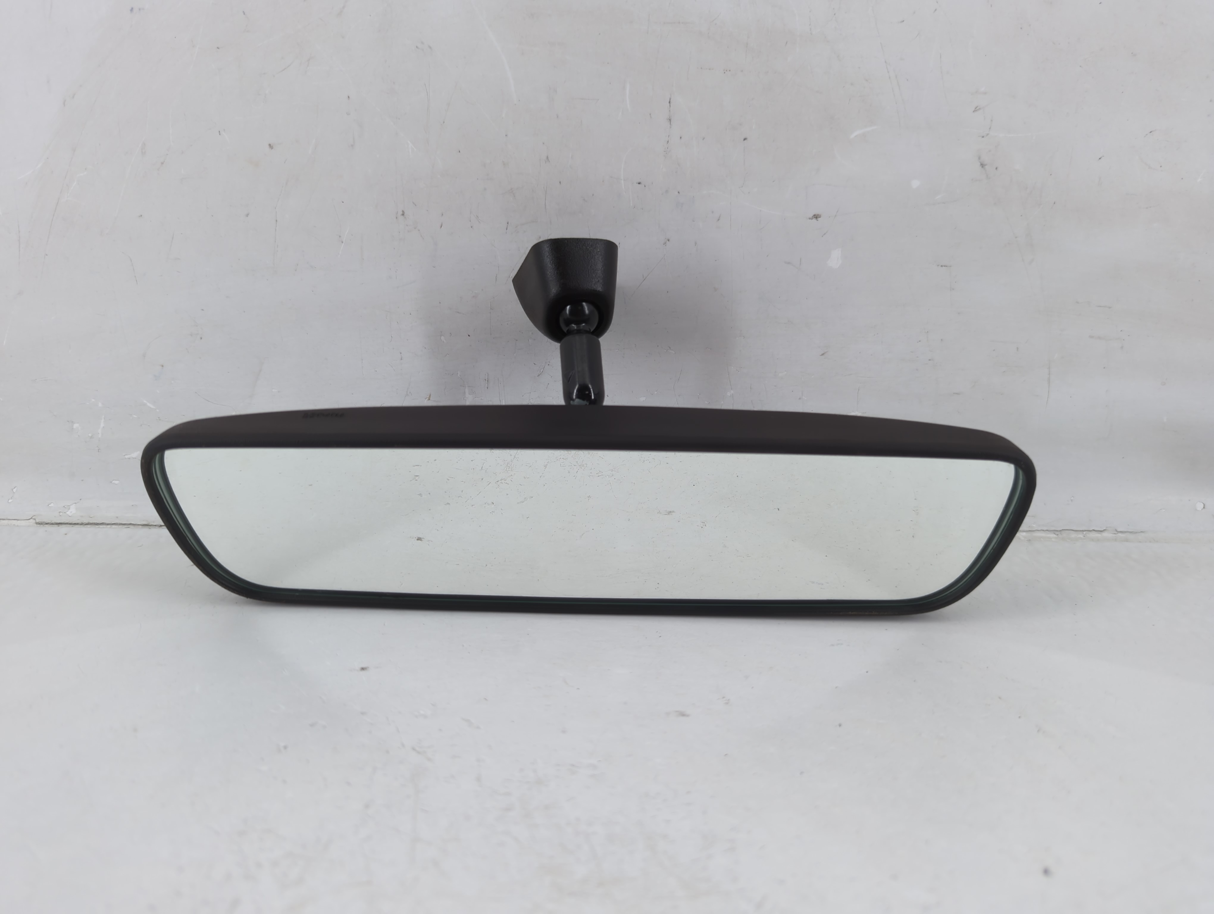 2021-2022 Hyundai Elantra Interior Rear View Mirror Oem 1152391 - Oemusedautoparts1.com