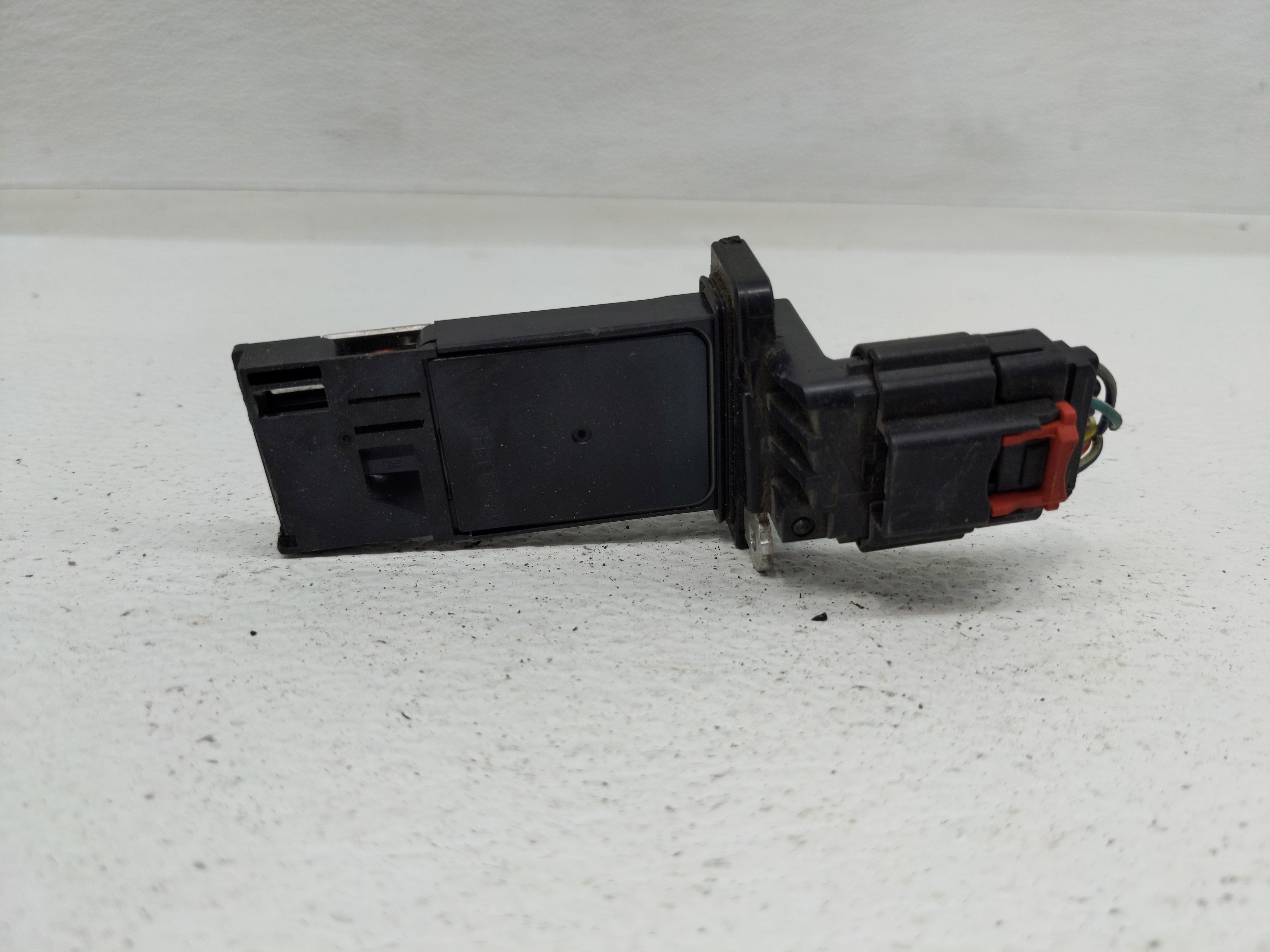 2014-2019 Gmc Sierra 1500 Mass Air Flow Meter Maf 1152459 - Oemusedautoparts1.com
