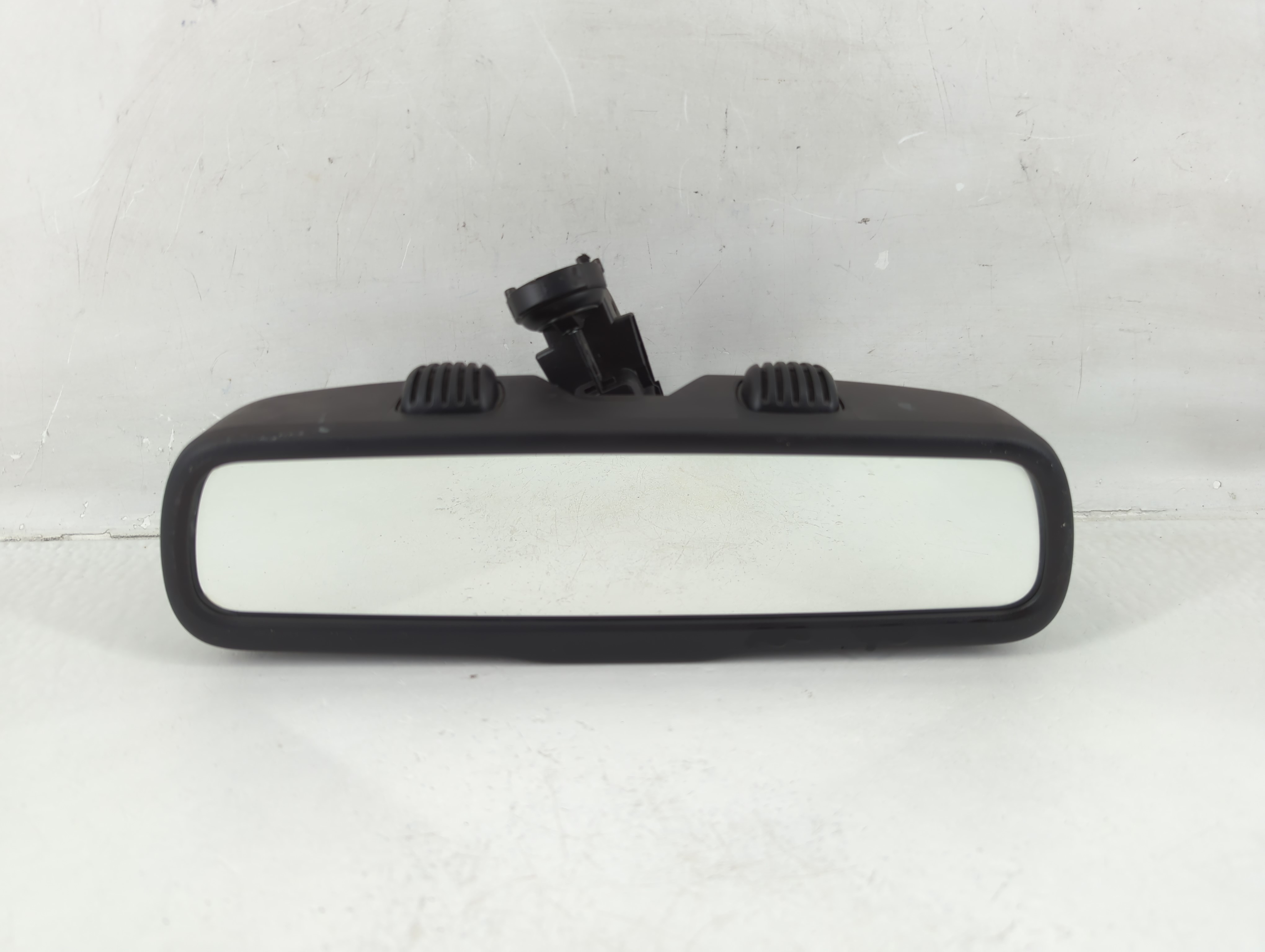 2015-2017 Chrysler 200 Interior Rear View Mirror Oem 1152503 - Oemusedautoparts1.com