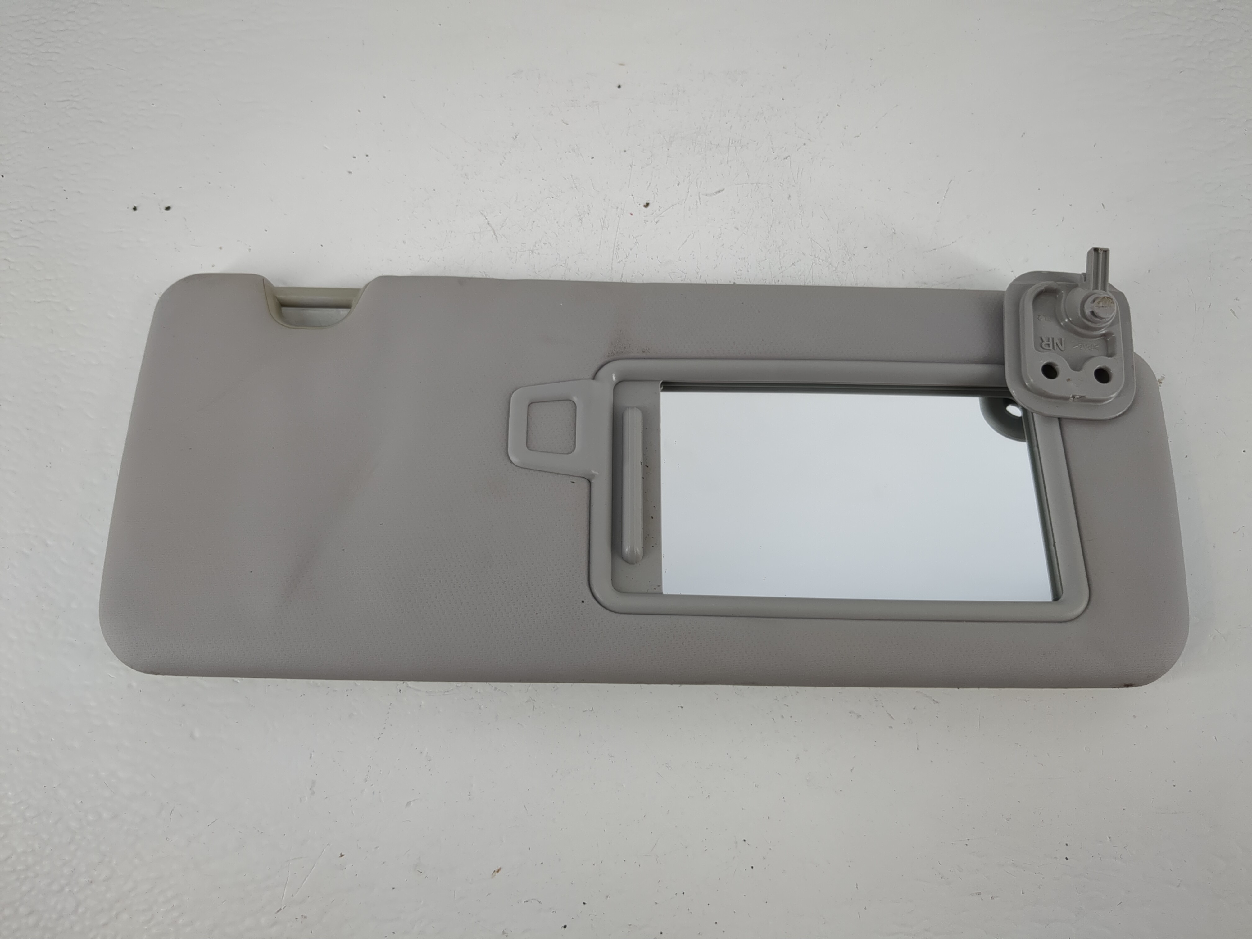 Picture of 2016-2021 Hyundai Tucson Passenger Sun Visor Mirror Right Sunvisor Gray 1152555