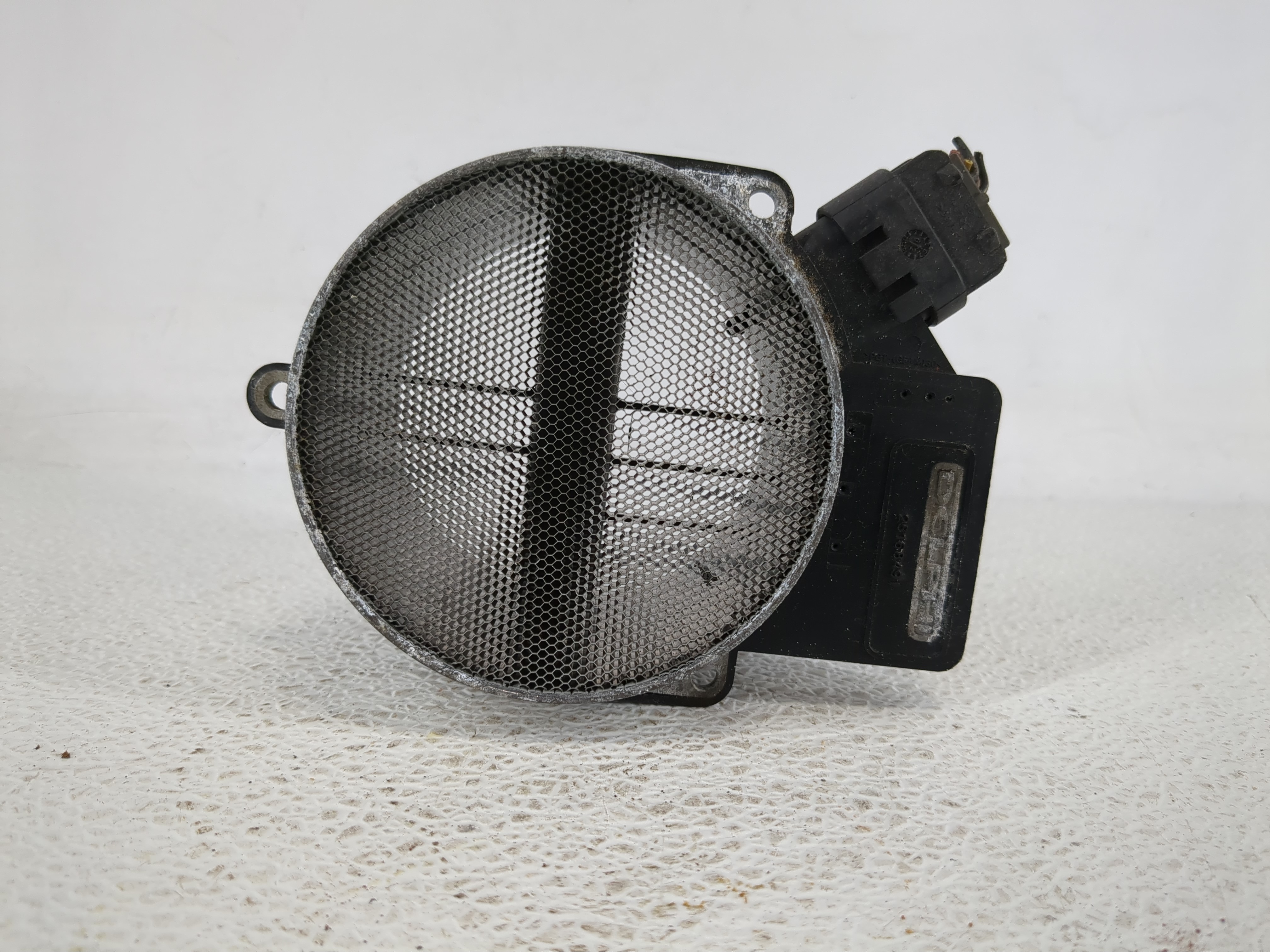 2000-2006 Gmc Yukon Mass Air Flow Meter Maf 1152563 - Oemusedautoparts1.com