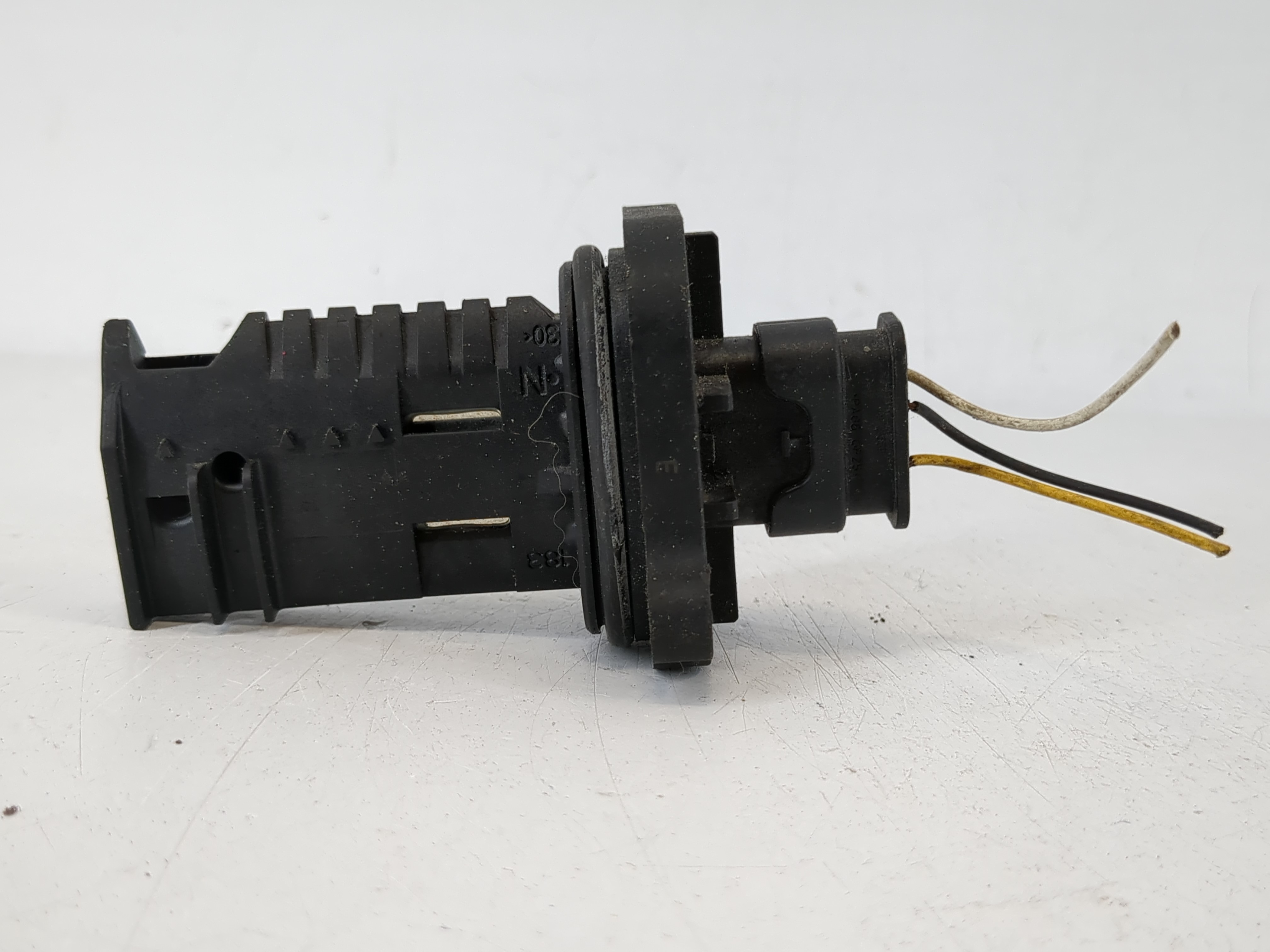 2012-2016 Bmw 328i Mass Air Flow Meter Maf 1152573 - Oemusedautoparts1.com