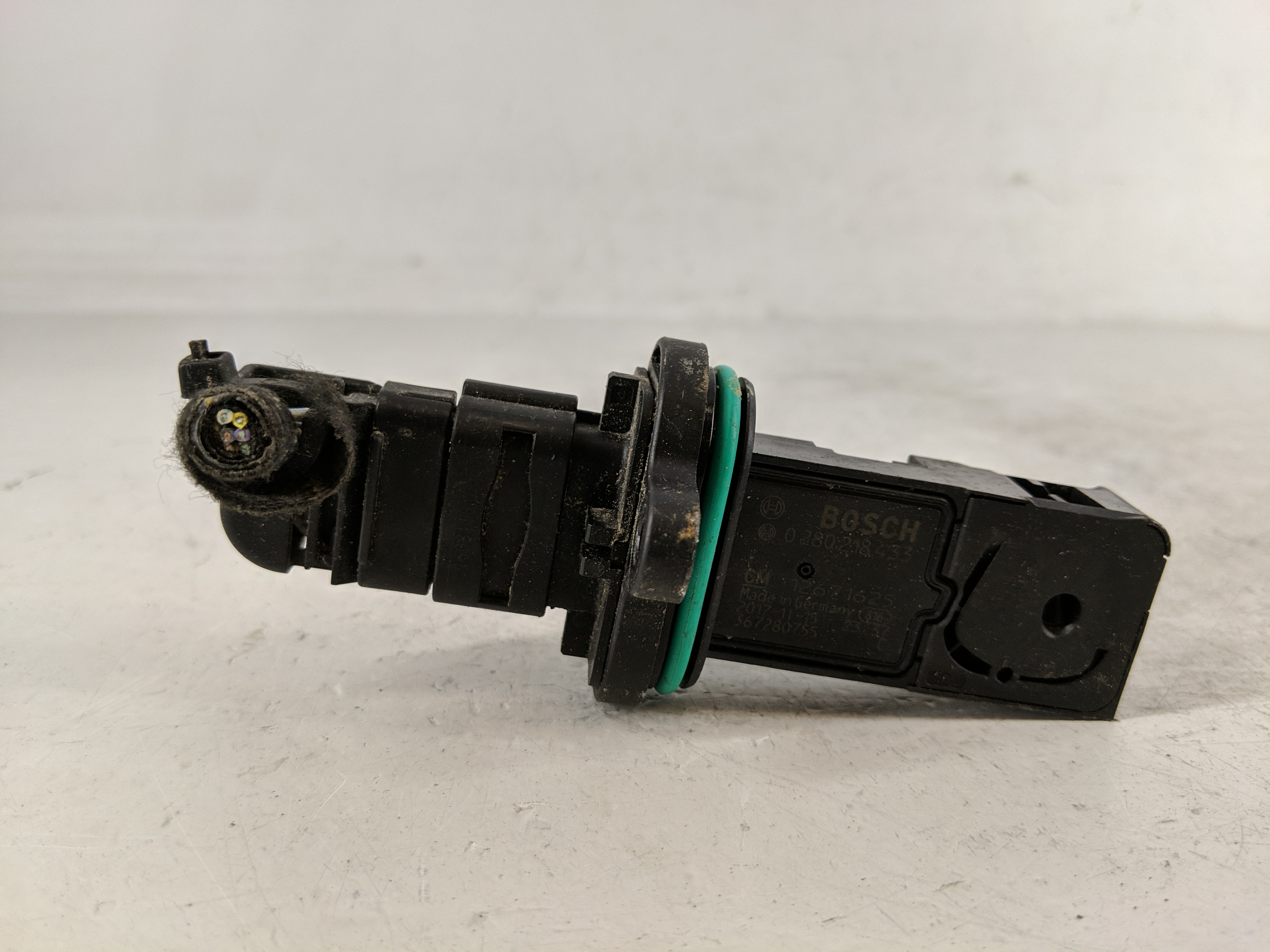 2010-2011 Gmc Terrain Mass Air Flow Meter Maf 1152580 - Oemusedautoparts1.com