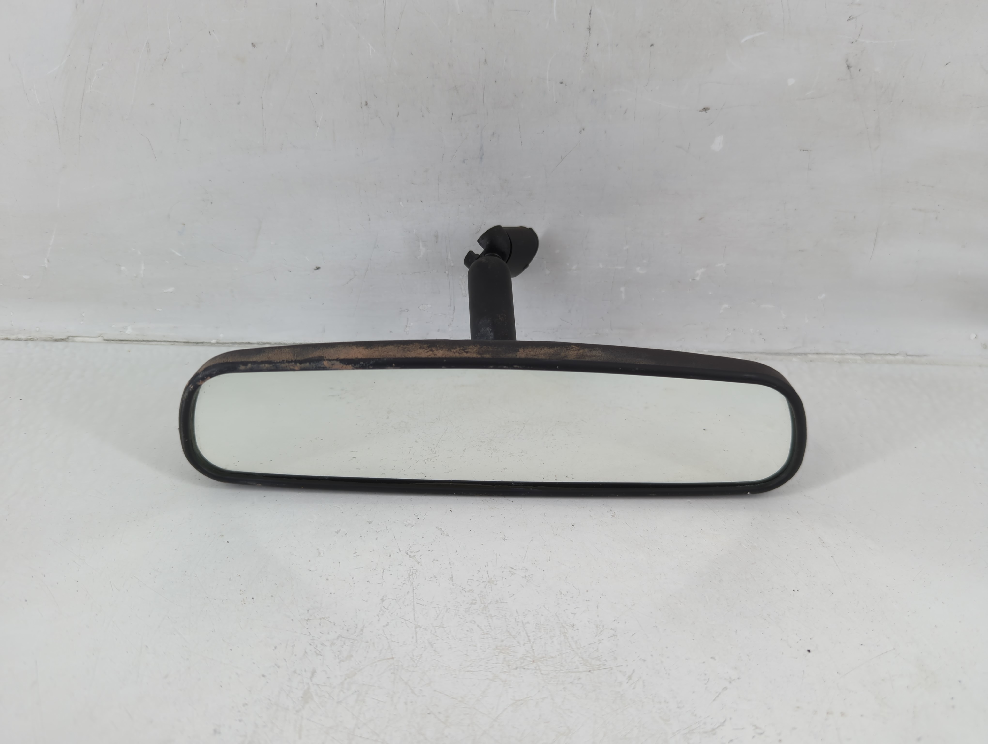 2017-2019 Ford Escape Interior Rear View Mirror Oem 1152607 - Oemusedautoparts1.com