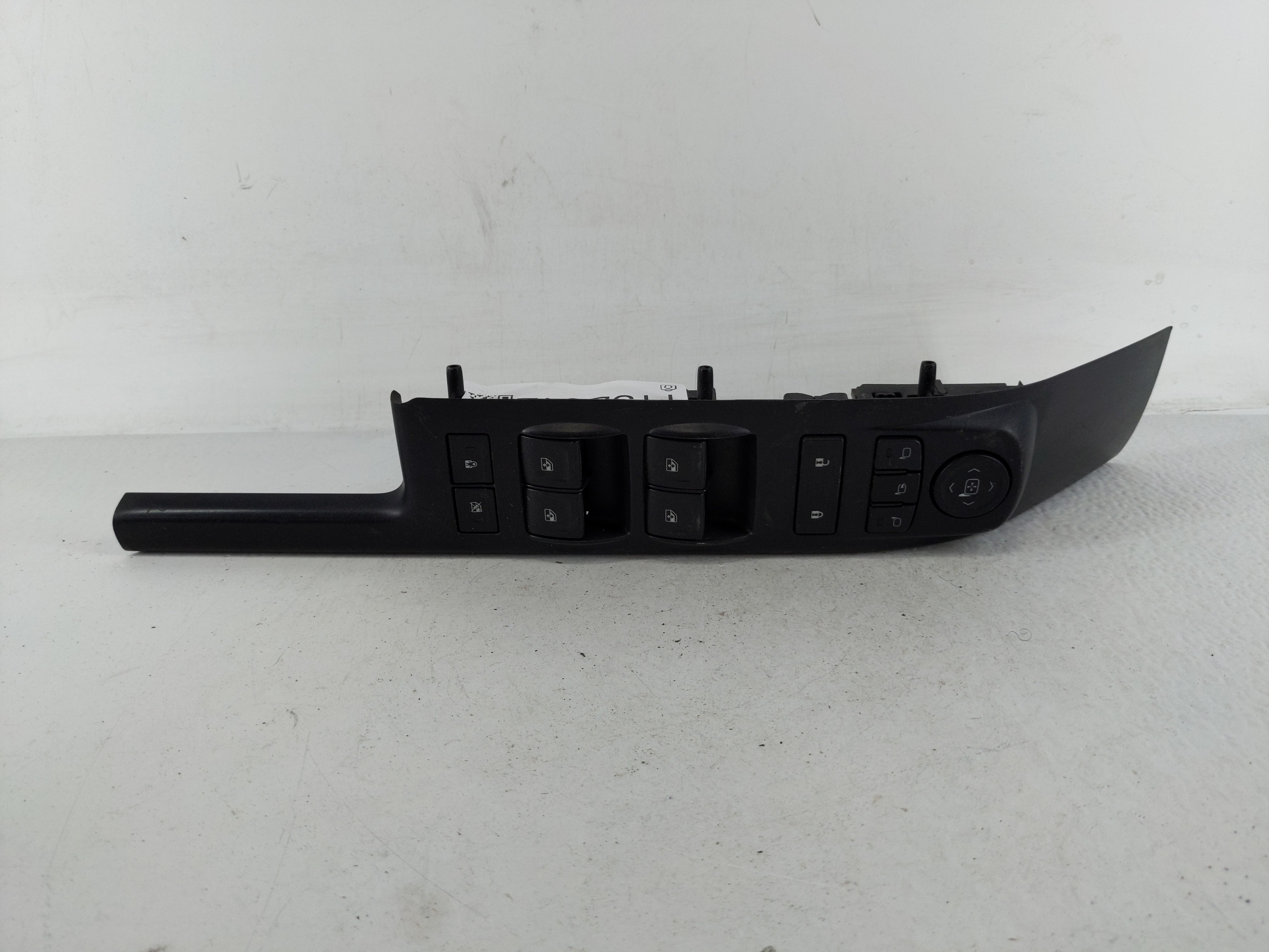 Chevrolet 1500 Driver Left Door Master Power Window Switch 23427098 1152642 - Oemusedautoparts1.com