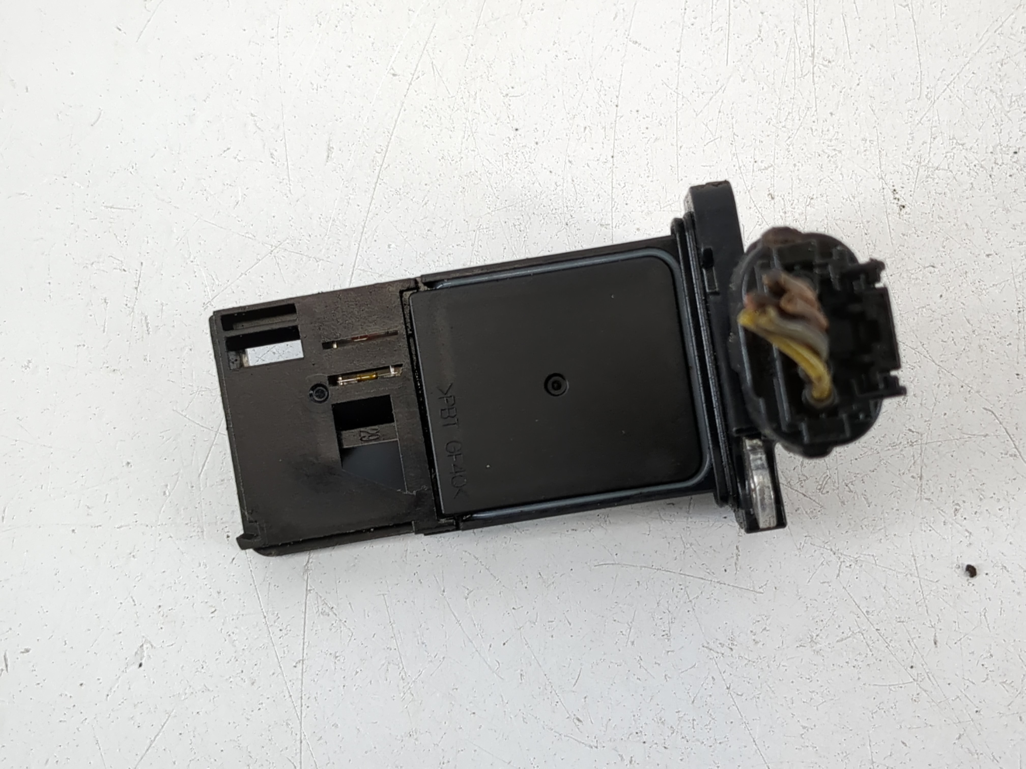 Gmc Sierra 2500 Mass Air Flow Meter Maf 1152659 - Oemusedautoparts1.com