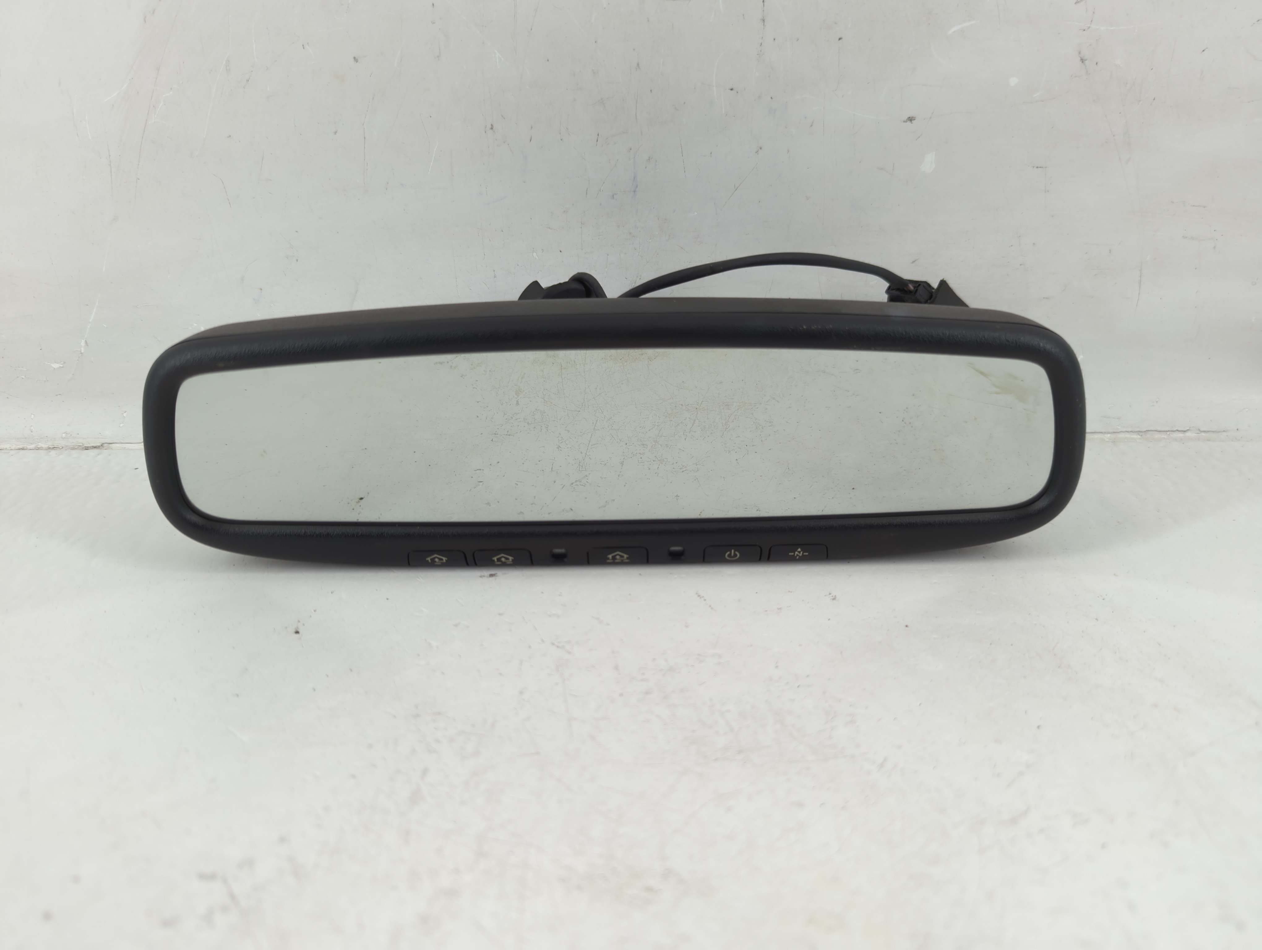 2011-2015 Kia Sorento Interior Rear View Mirror Oem 1152674 - Oemusedautoparts1.com