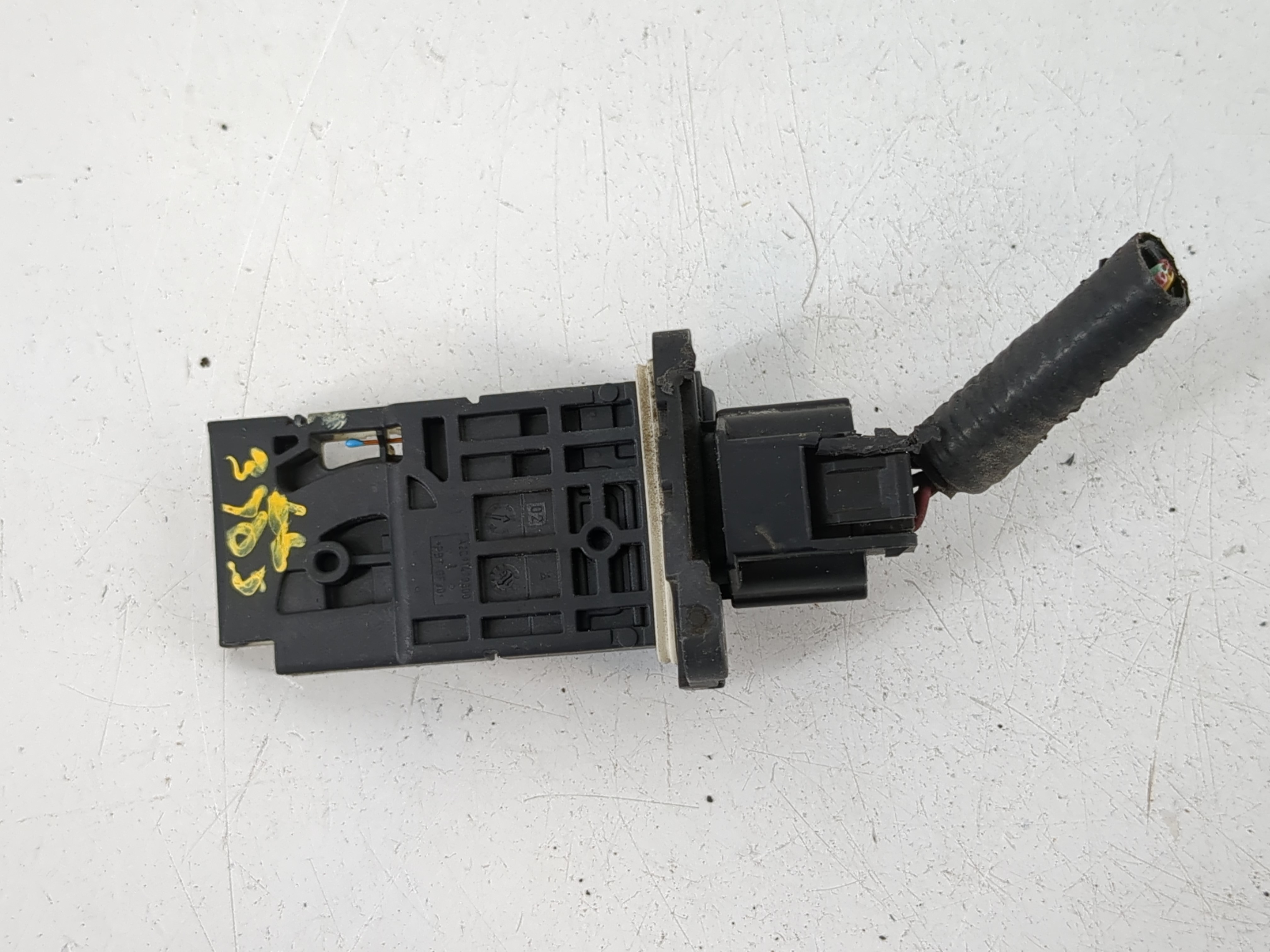 2016-2020 Infiniti Q50 Mass Air Flow Meter Maf 1152707 - Oemusedautoparts1.com