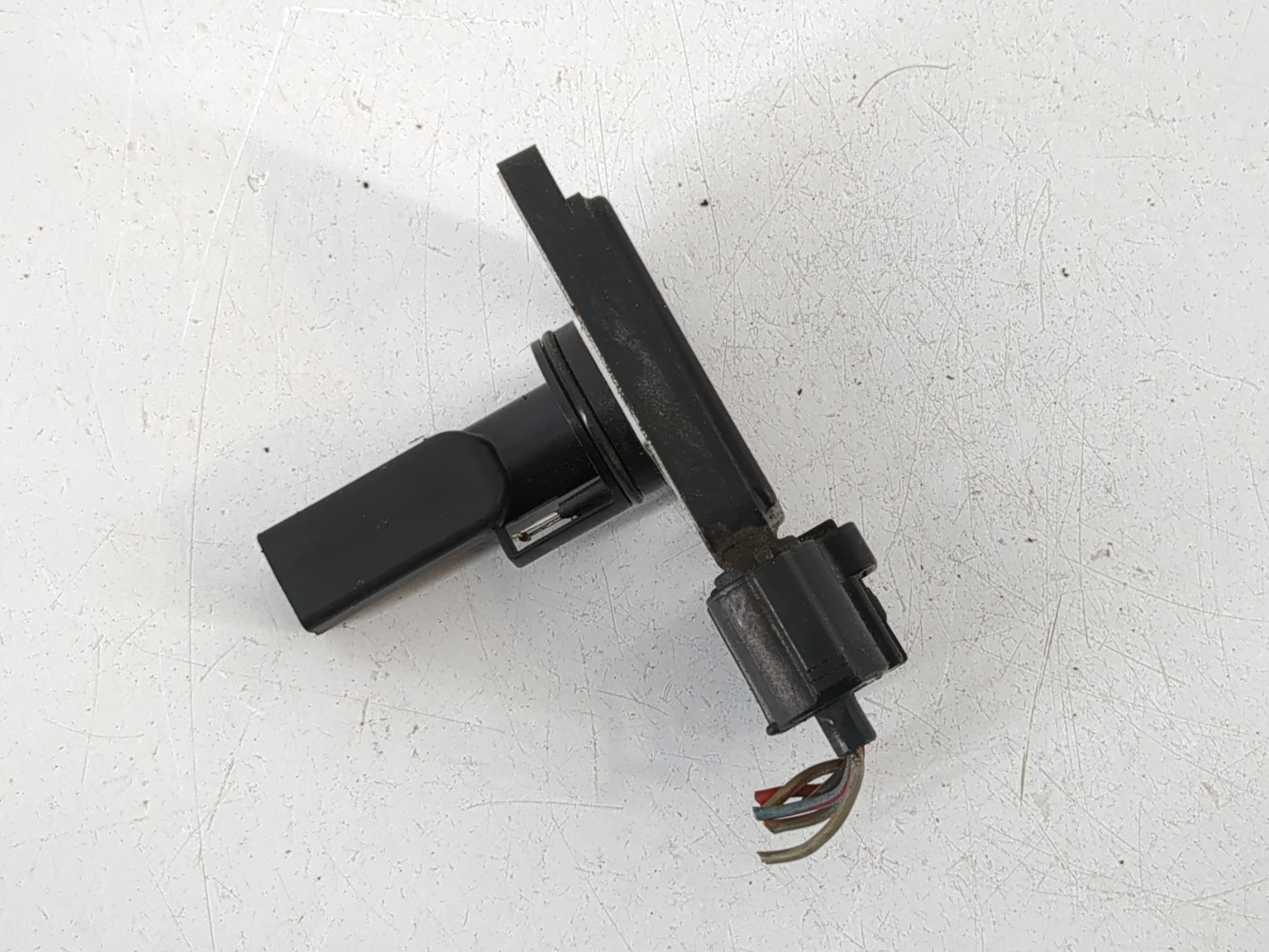 2003-2004 Lincoln Town Car Mass Air Flow Meter Maf 1152724 - Oemusedautoparts1.com