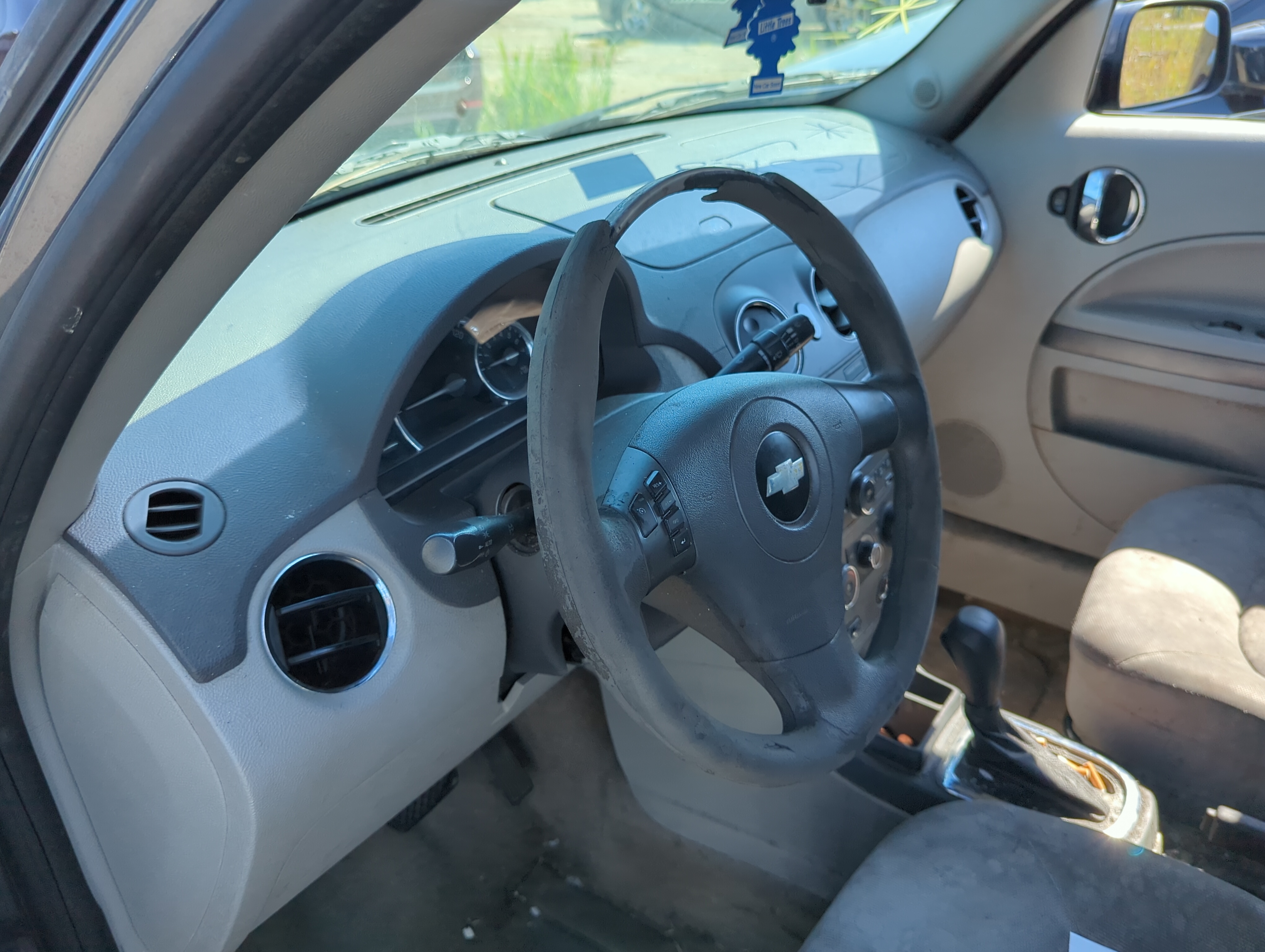 Picture of 2006-2011 Chevrolet Hhr Air Bag Driver Left Steering Wheel Mounted 1152749