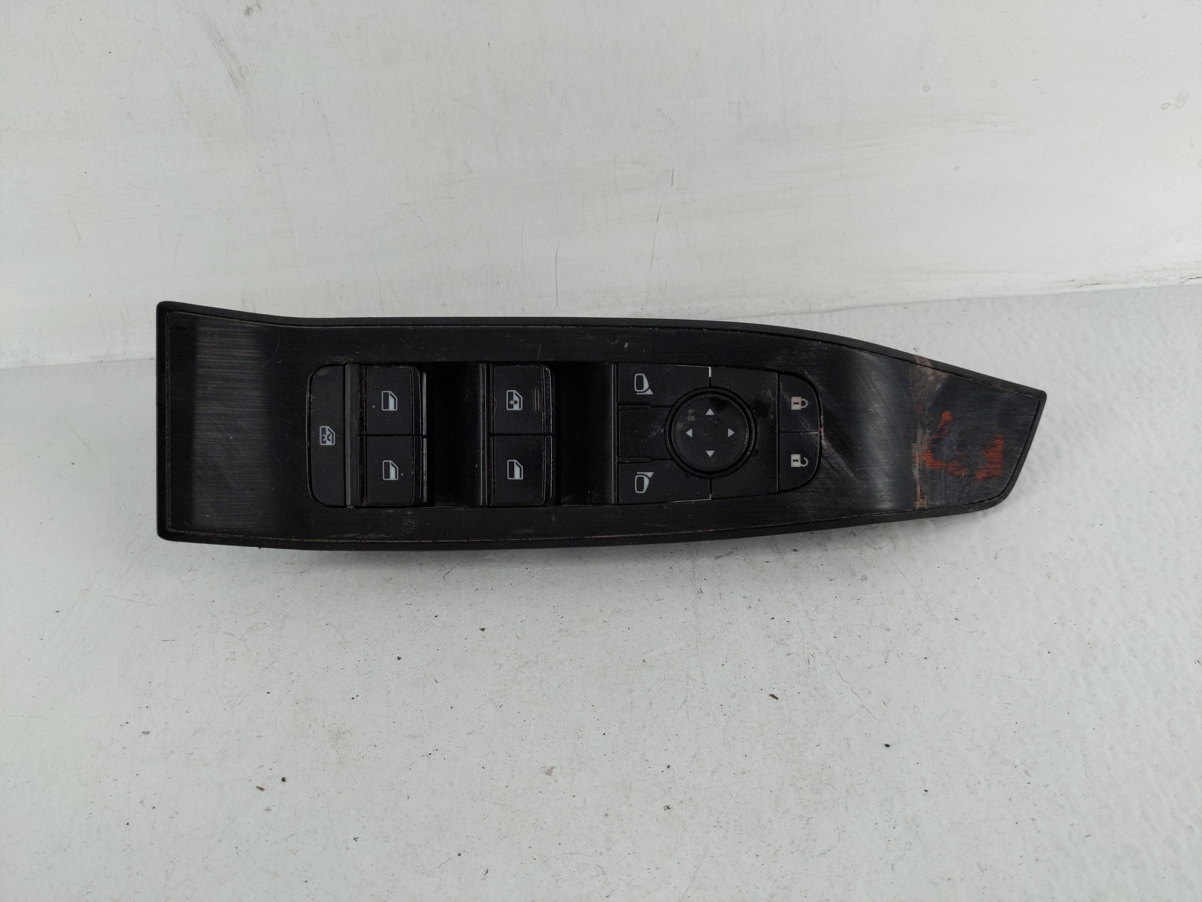 2021-2022 Nissan Rogue Driver Left Door Master Power Window Switch 1153114 - Oemusedautoparts1.com