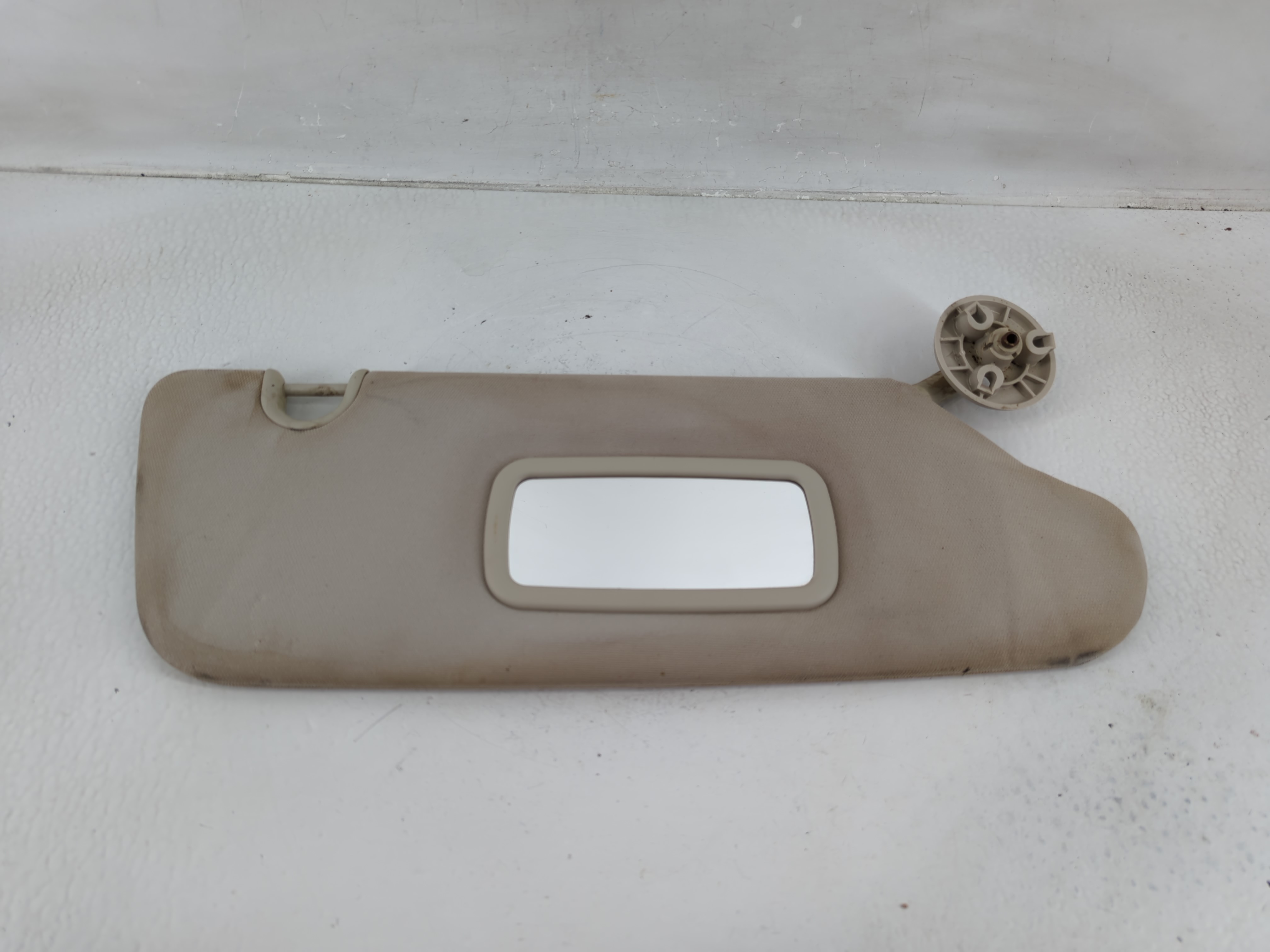 Dodge Caravan Passenger Sun Visor Mirror Right Sunvisor Gray 1153184 - Oemusedautoparts1.com