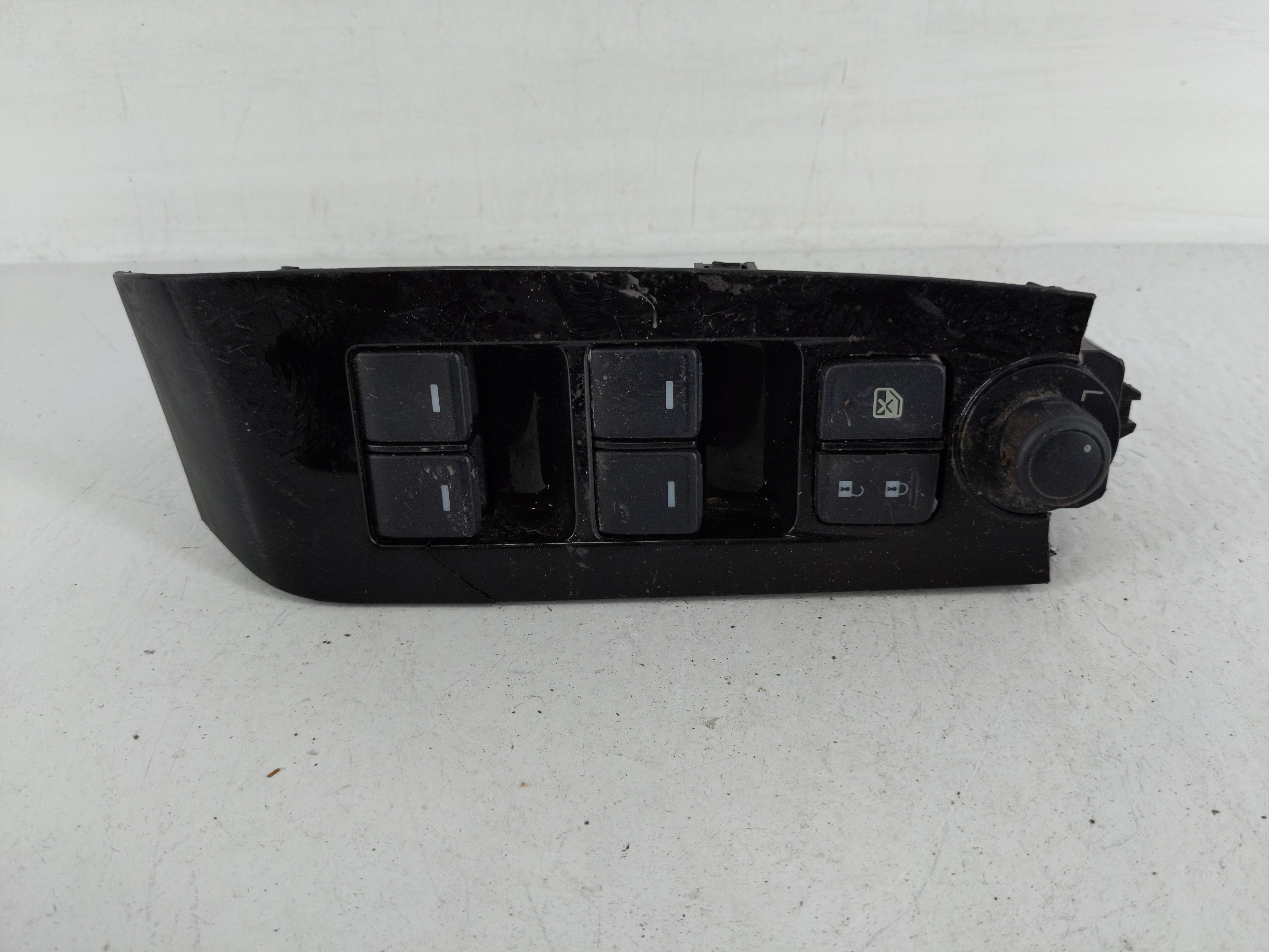 2018-2022 Mazda Cx-5 Driver Left Door Master Power Window Switch 1153227 - Oemusedautoparts1.com