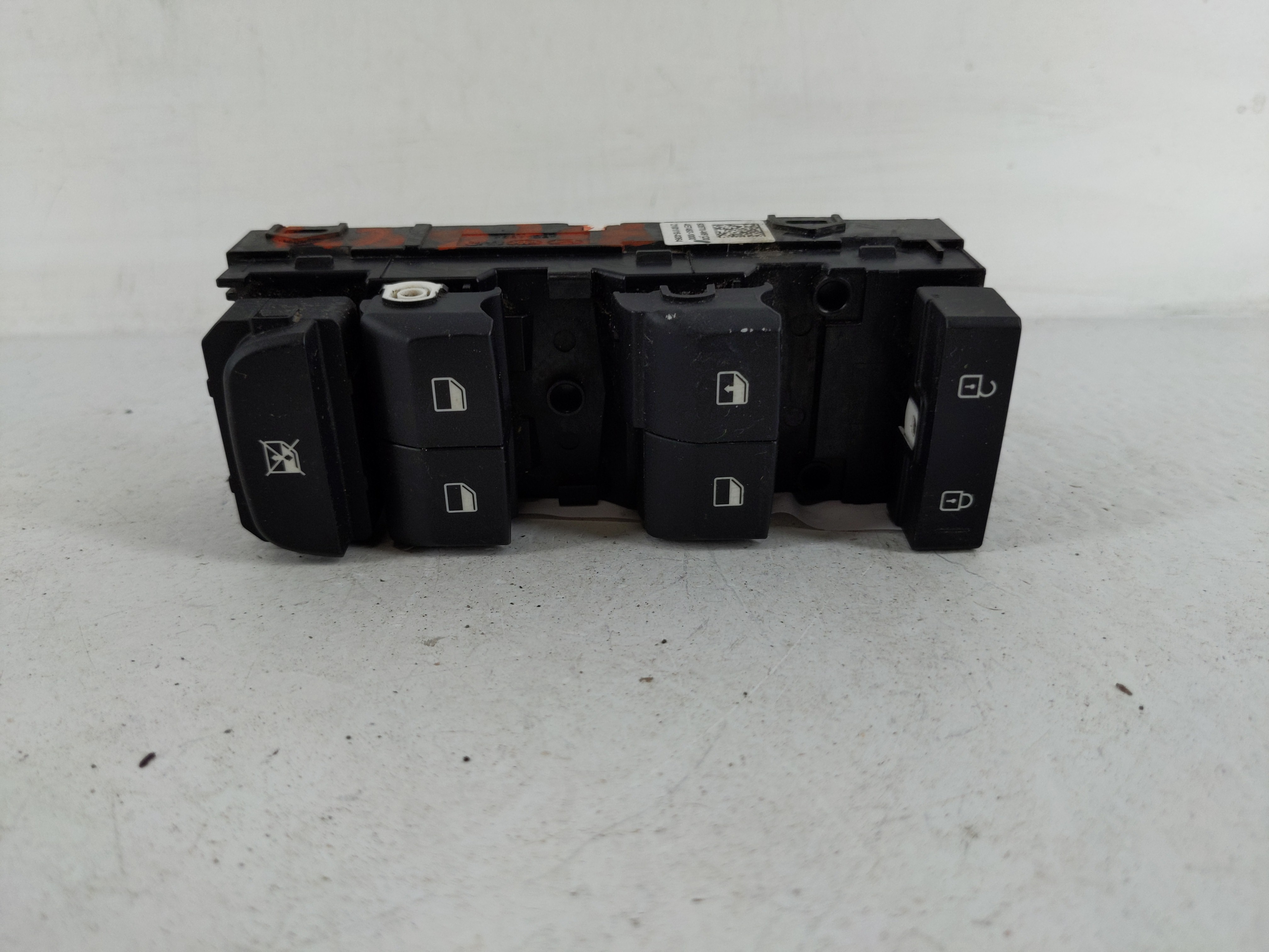 2021 Kia Forte Driver Left Door Master Power Window Switch 93570-m6120 1153228 - Oemusedautoparts1.com