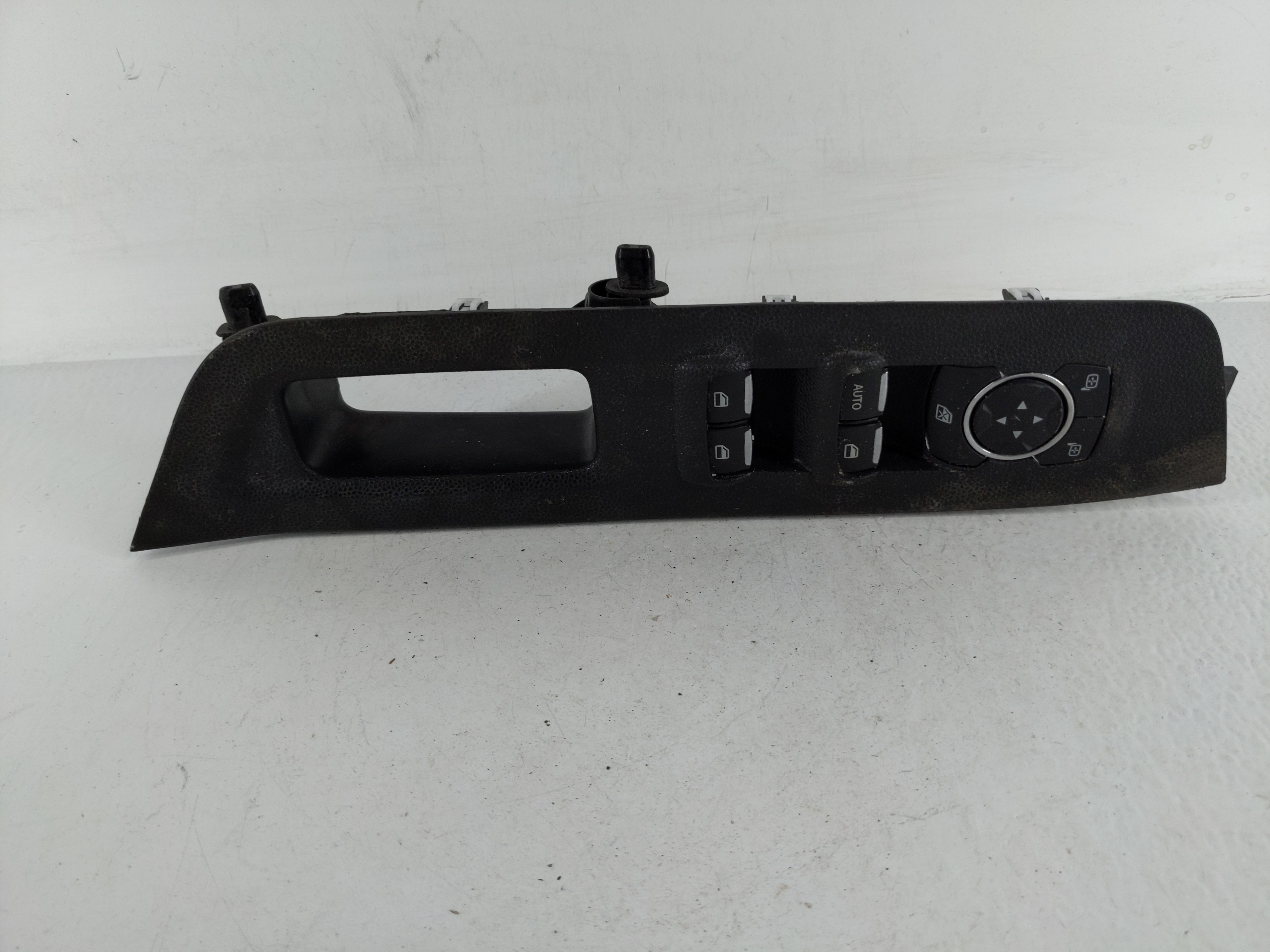 2018-2022 Ford Ecosport Driver Left Door Master Power Window Switch 1153240 - Oemusedautoparts1.com